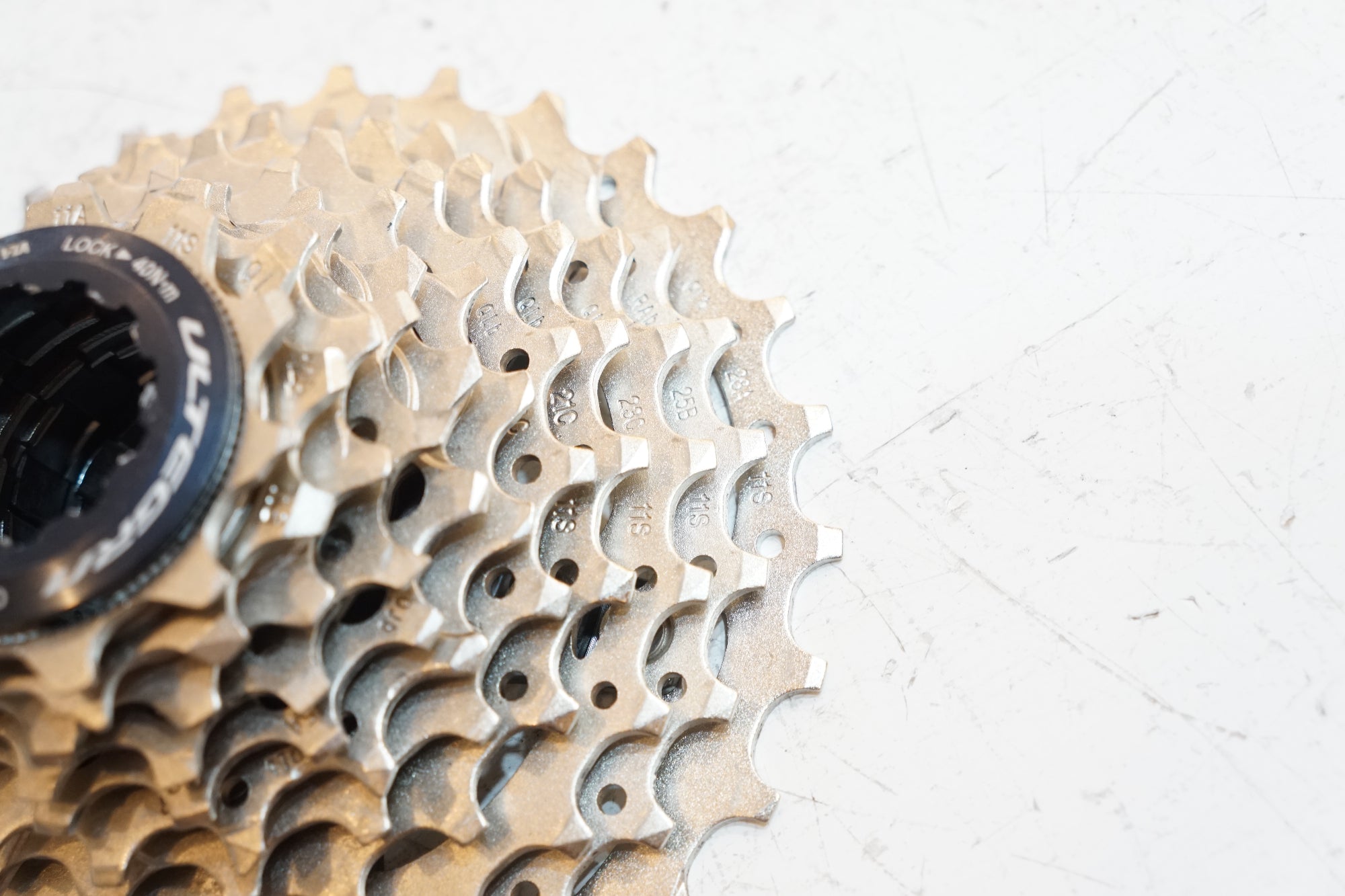 SHIMANO 「シマノ」 ULTEGRA CS-R8000 11-28T スプロケット / バイチャリ浦和ベース