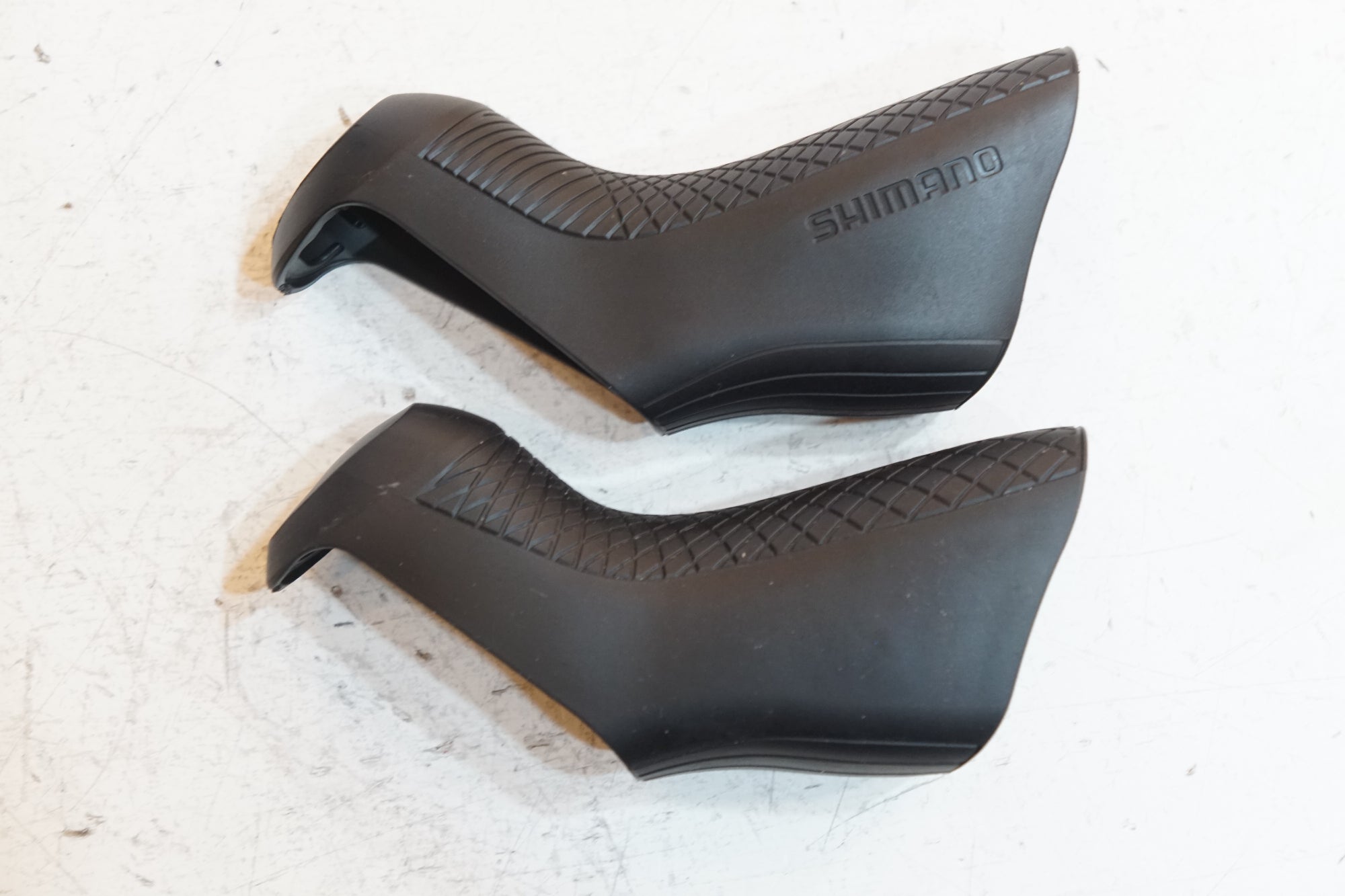 SHIMANO 「シマノ」 ST-R8050 BRACKET COVER ブラケットカバー / バイチャリ浦和ベース