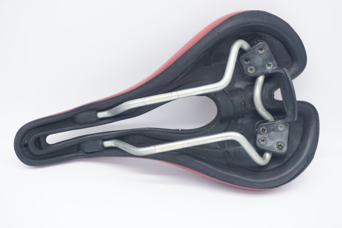 SELLE SMP 「セラエスエムピー」 TRK サドル / 滋賀大津店