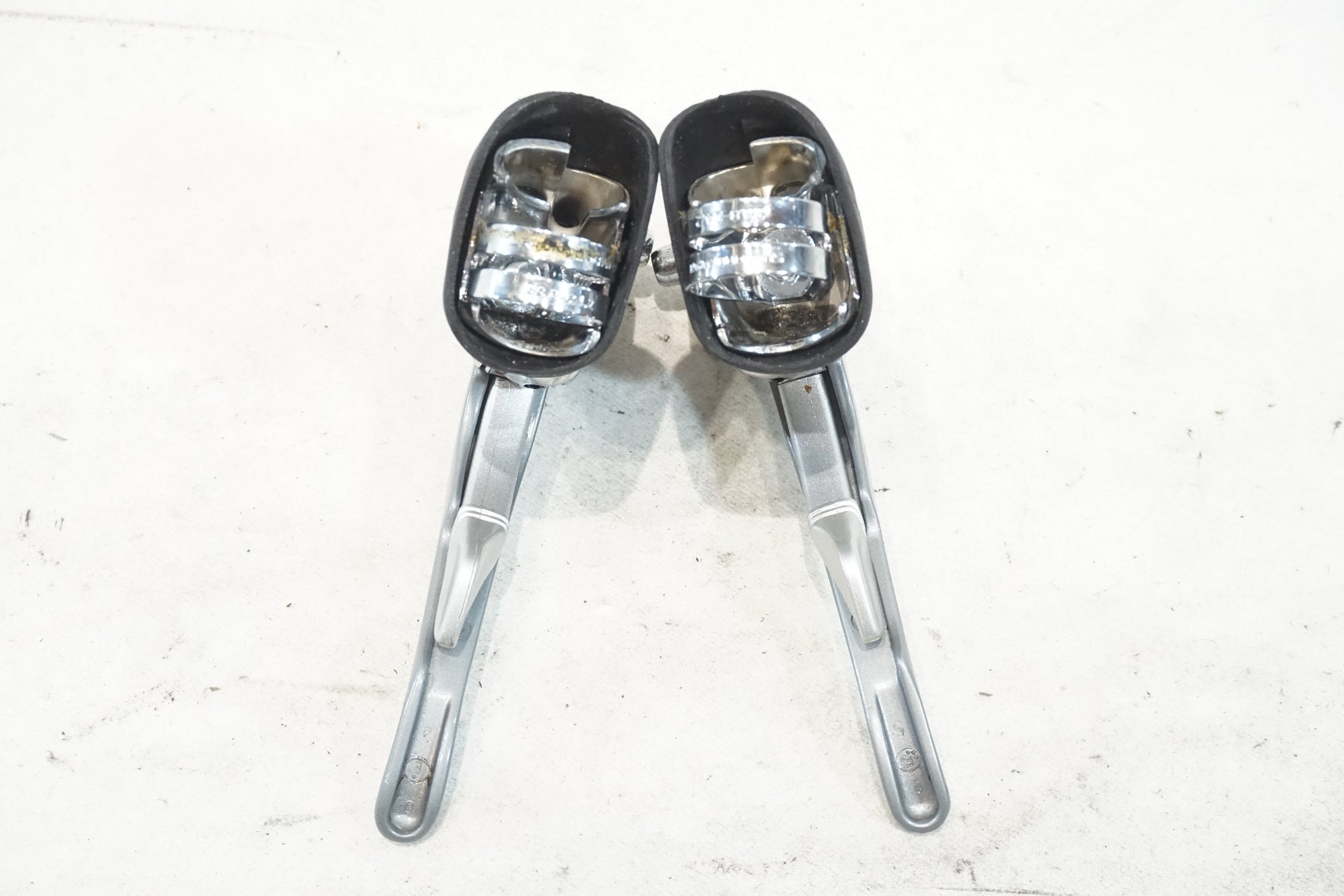 SHIMANO 「シマノ」 600 ST-6400 デュアルコントロールレバーセット / 横浜戸塚店