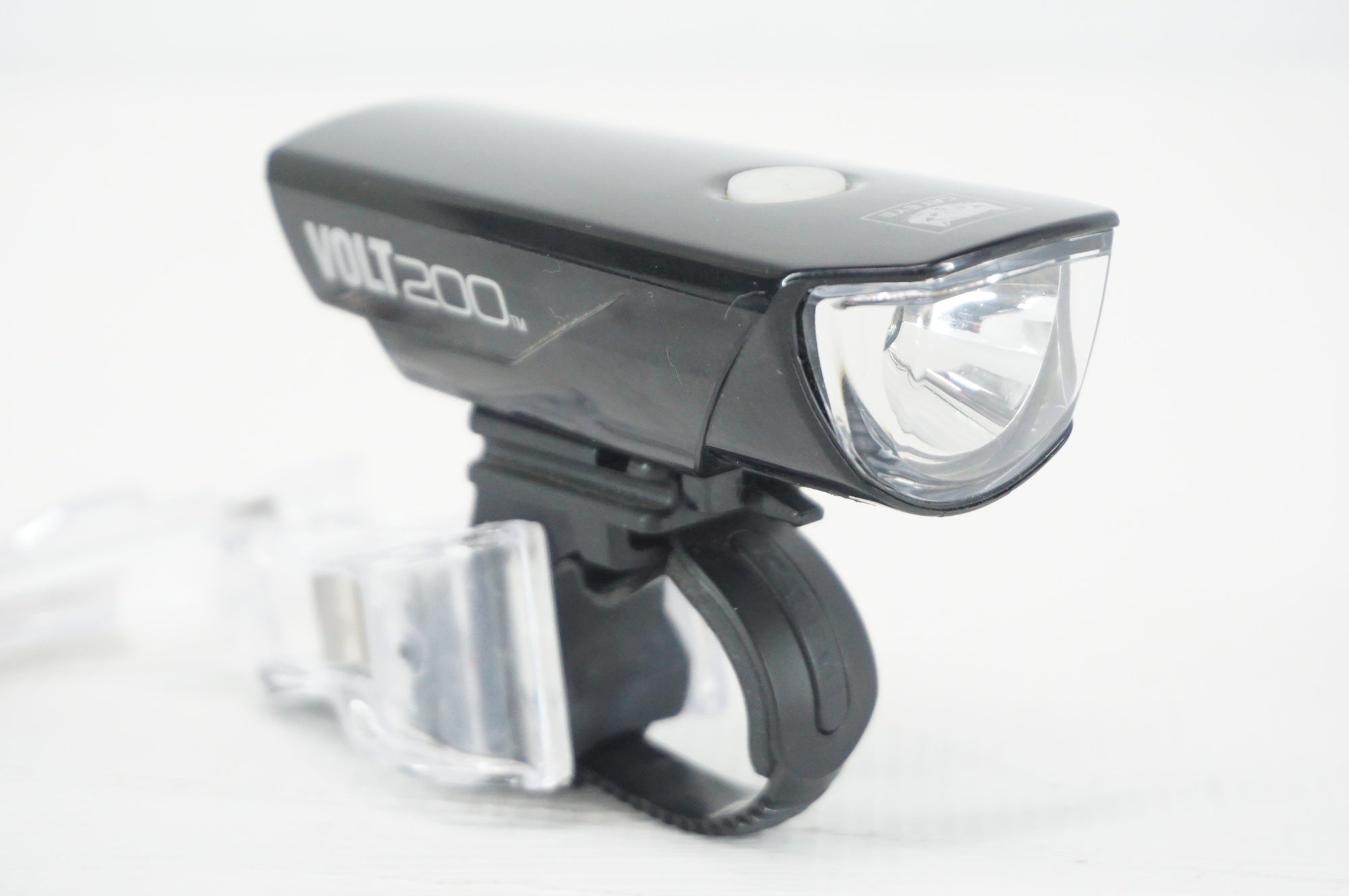 CATEYE 「キャットアイ」 VOLT 200 フロントライト / 阪急塚口店