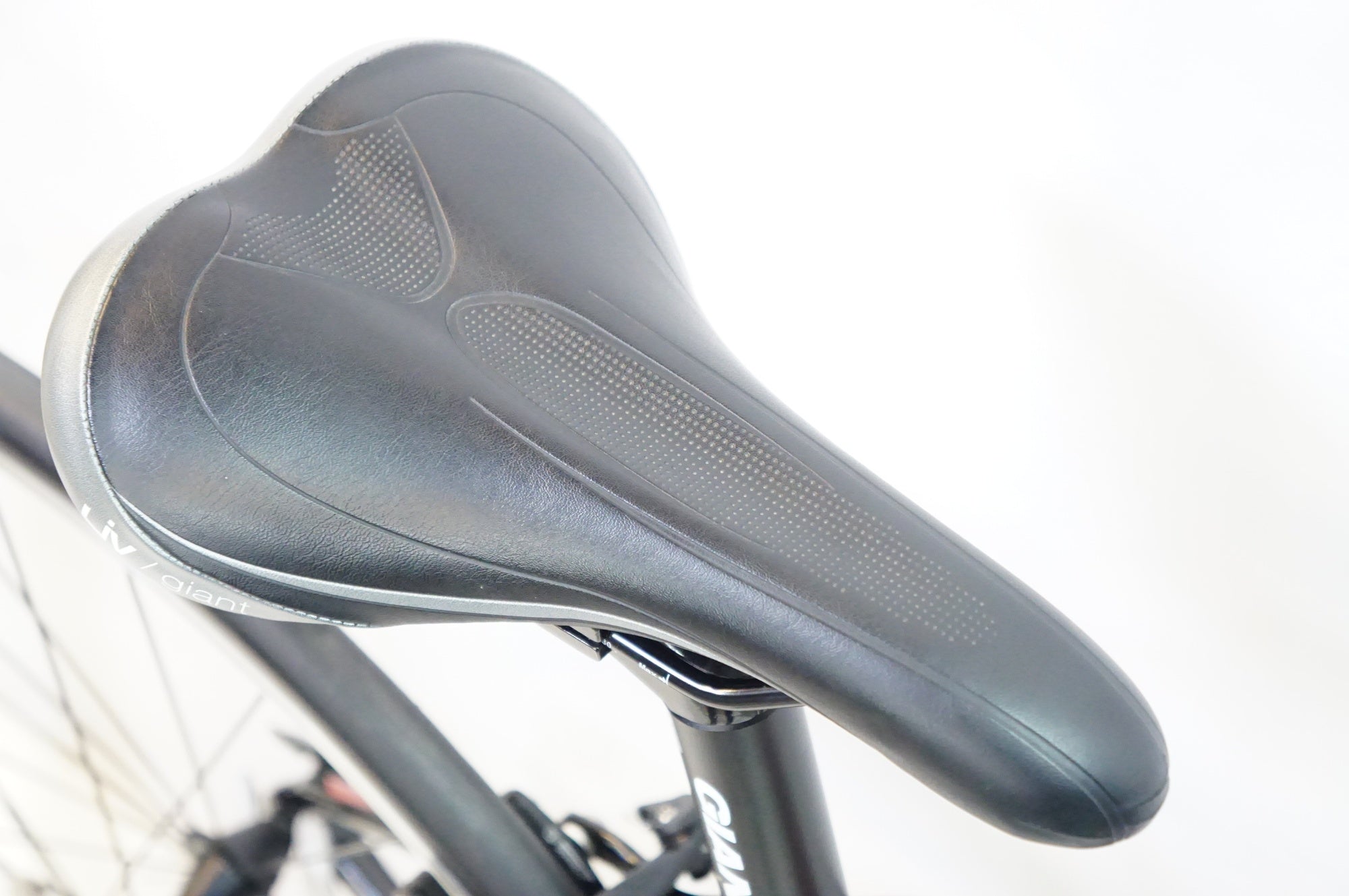 GIANT 「ジャイアント」 LIV AVAIL 2 2013年モデル ロードバイク / 熊谷本店