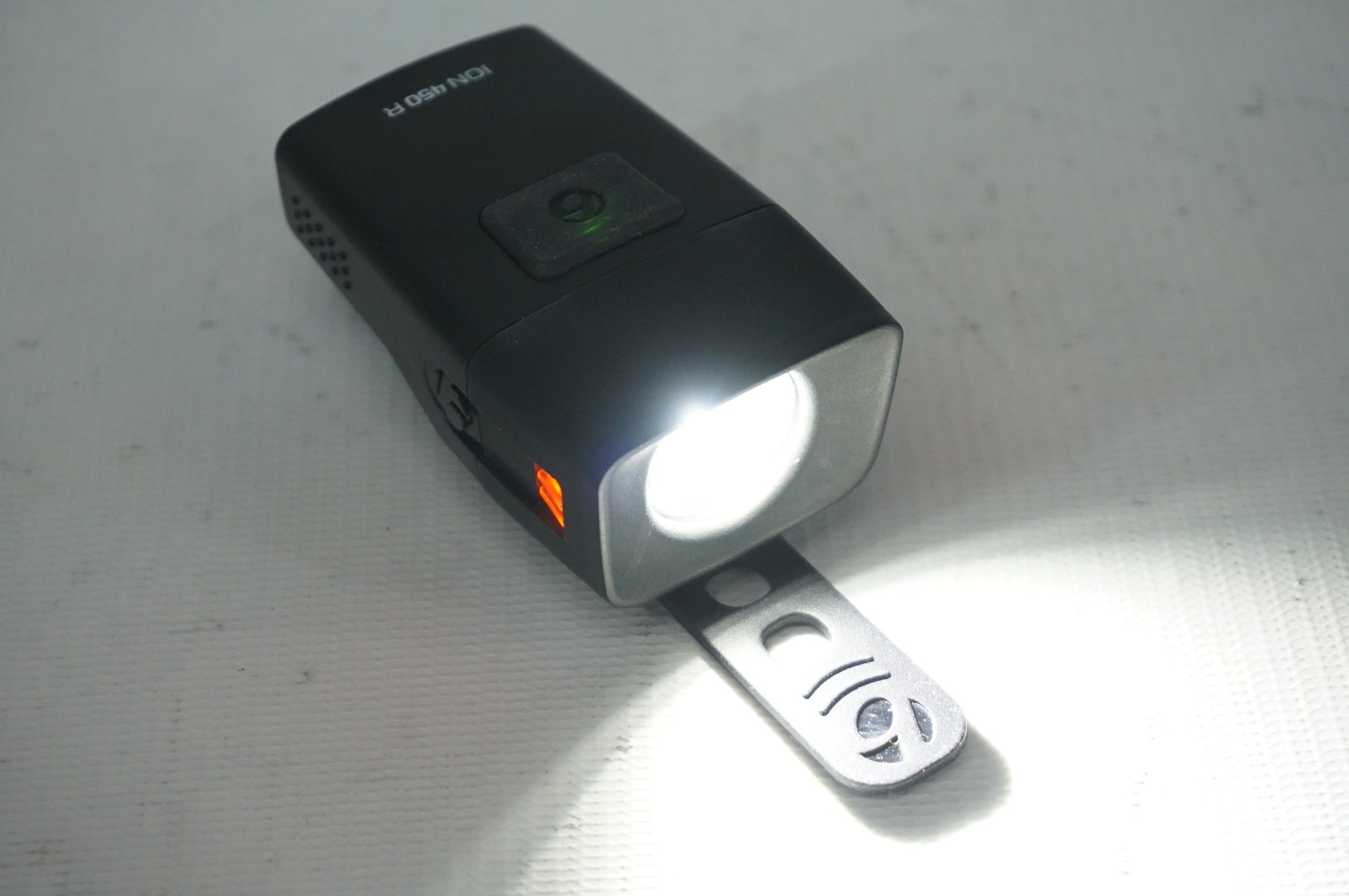 BONTRAGER 「ボントレガー」 ION 450 R フロント & FLARE R CITY リア ライトセット / 阪急塚口店