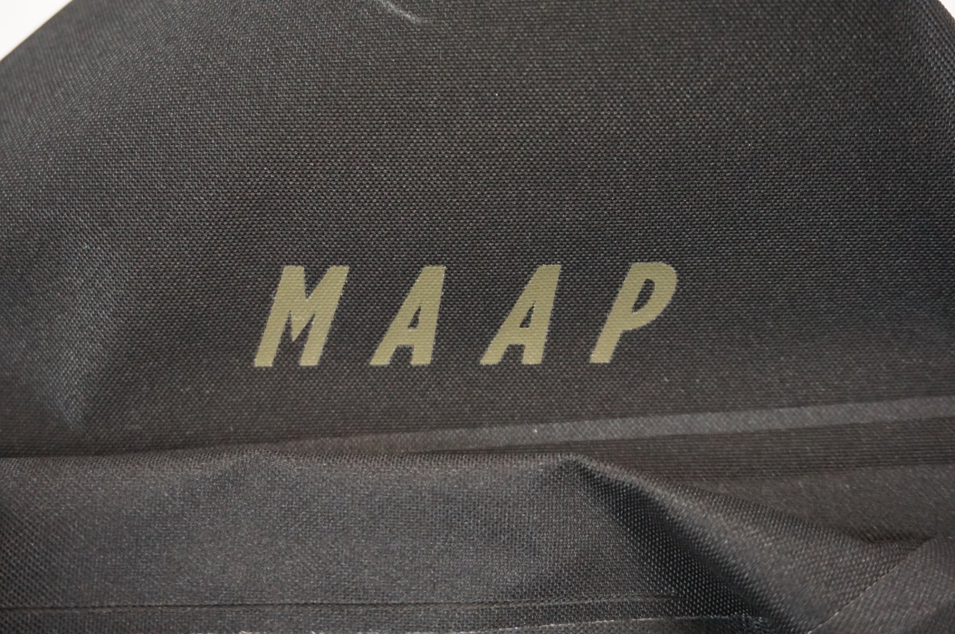 APIDURA x MAAP 「アピデュラxマープ」 HANDLEBAR PACK ハンドルバーバッグ / 宇都宮店