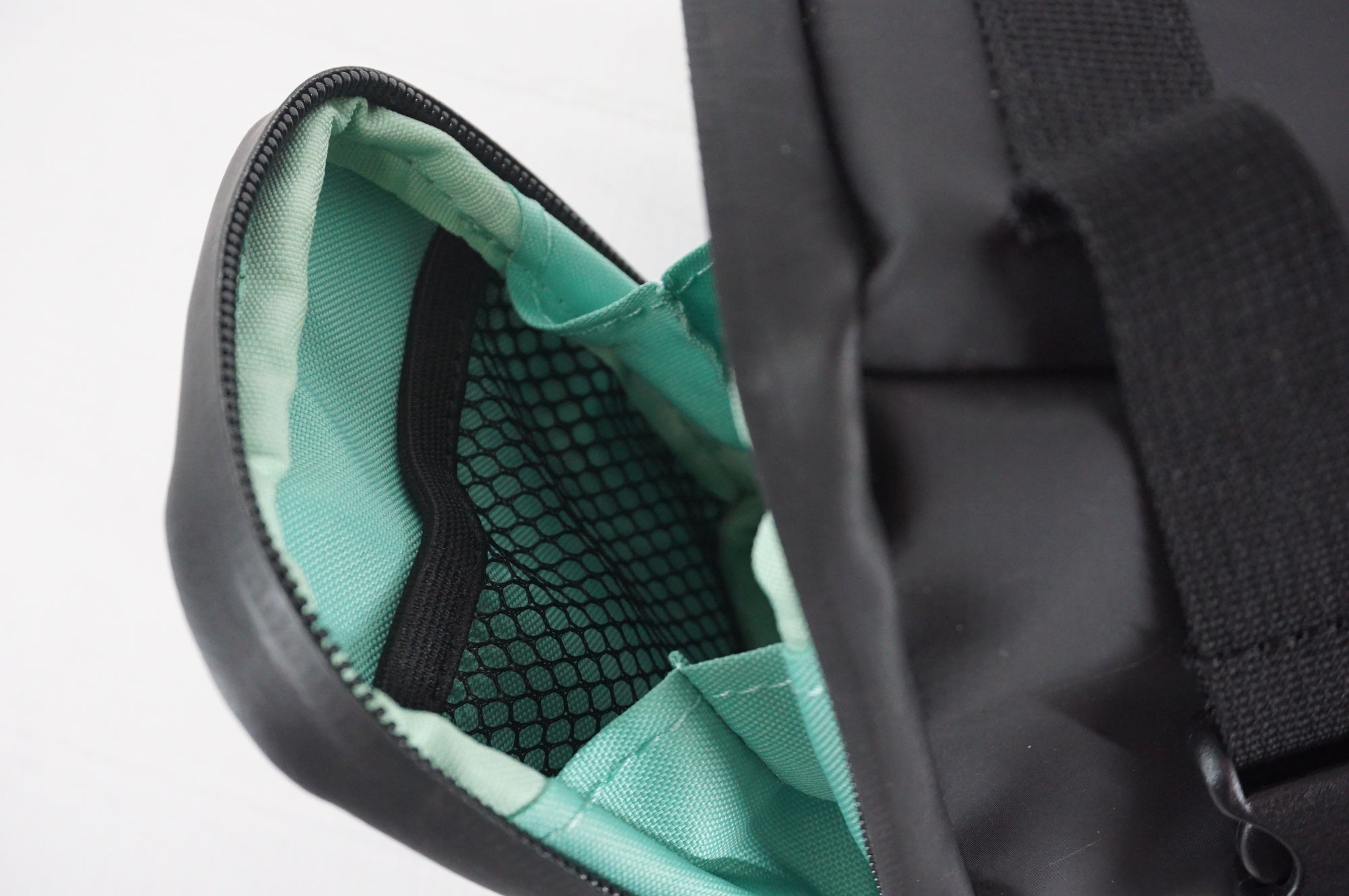 BIANCHI 「ビアンキ」 サドルバッグ / 阪急塚口店