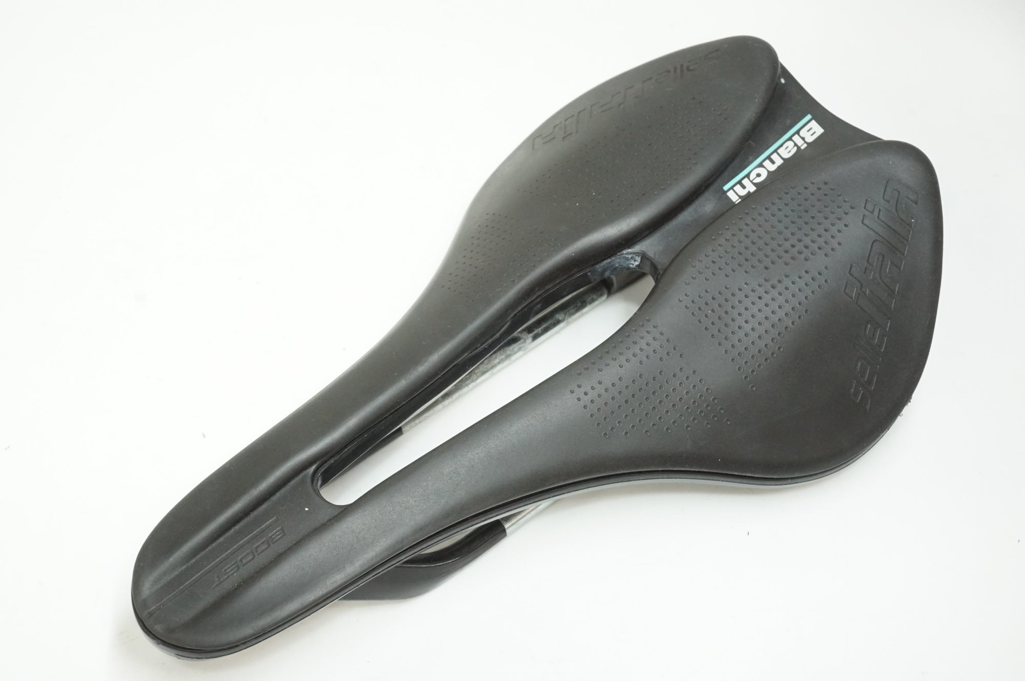 BIANCHI 「ビアンキ」 MODEL X サドル / 大宮店