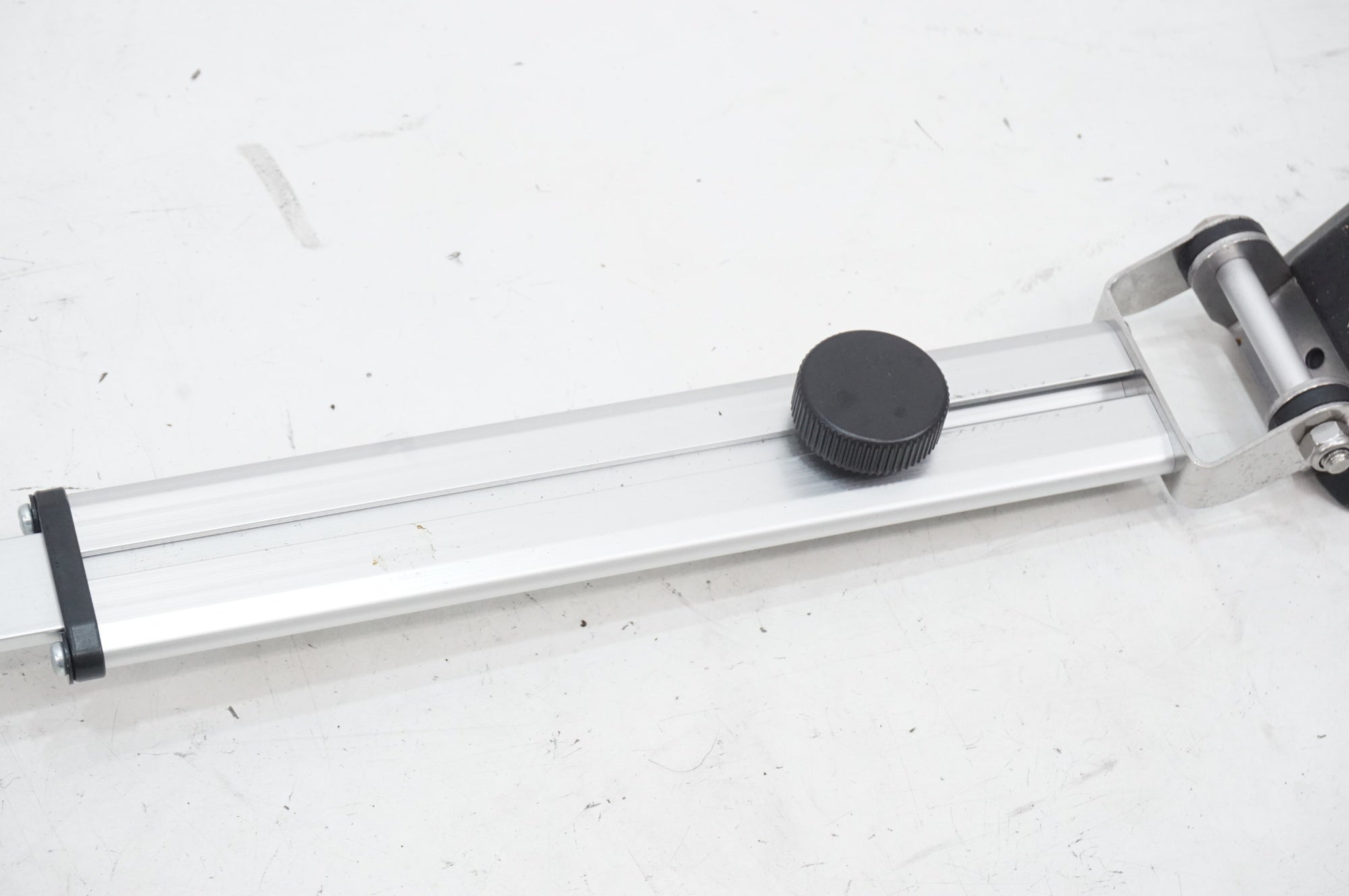 MINOURA 「ミノウラ」 LIVE RIDE FG220 ハイブリッドローラー / 大宮店