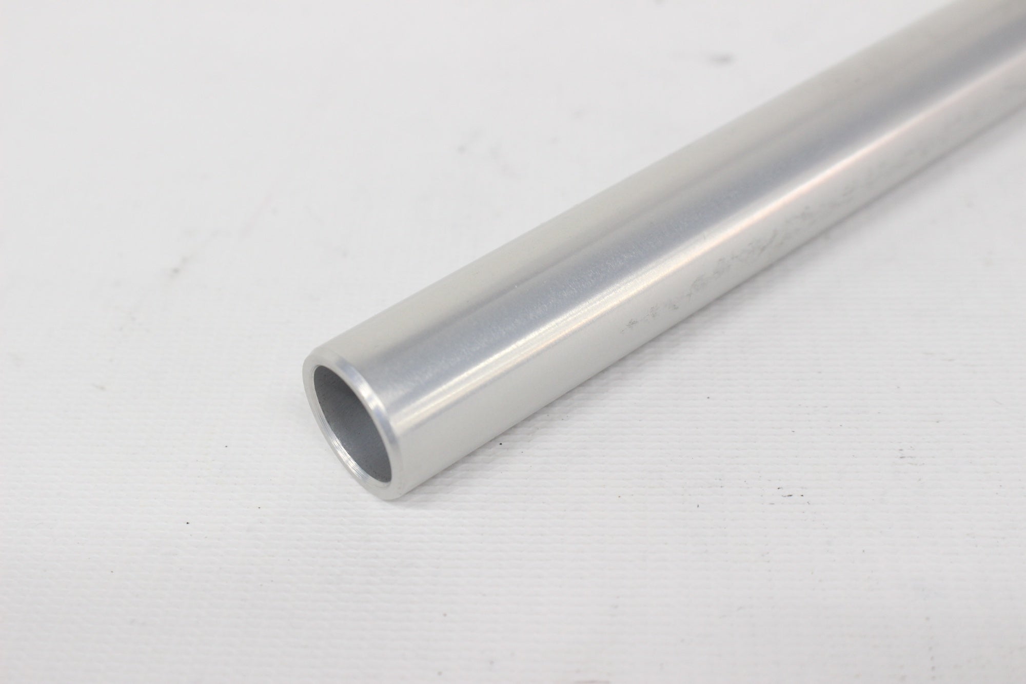 NITTO 「ニットー」 SHRED BAR Φ31.8 650mm フラットバー / 阪急塚口店