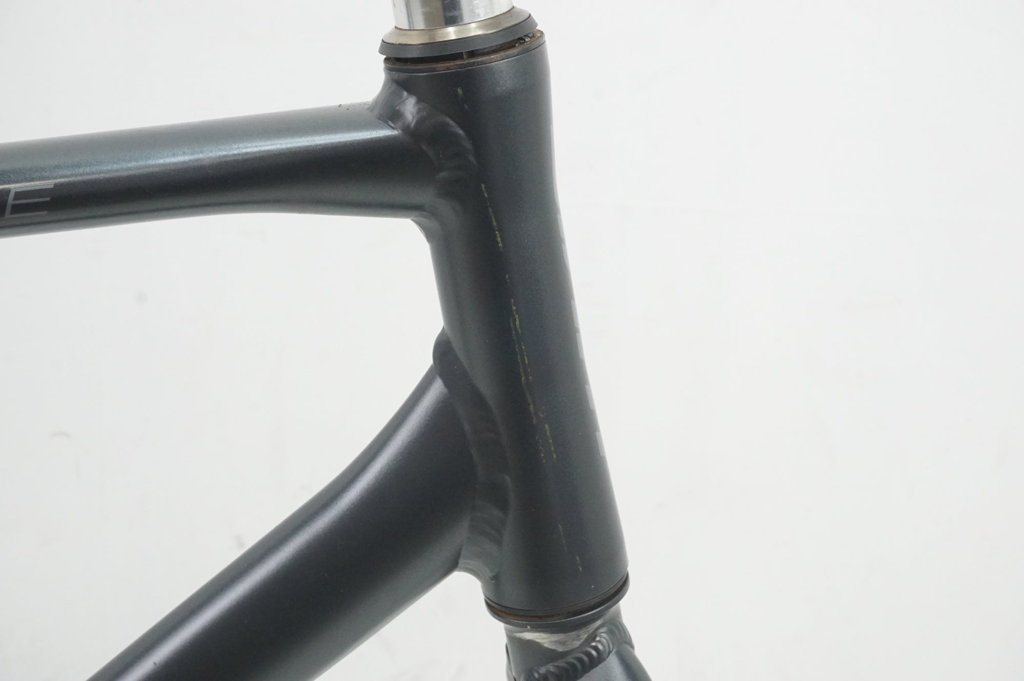 GIANT 「ジャイアント」 ESCAPE R DISC 2022年モデル フレームセット / 大宮店