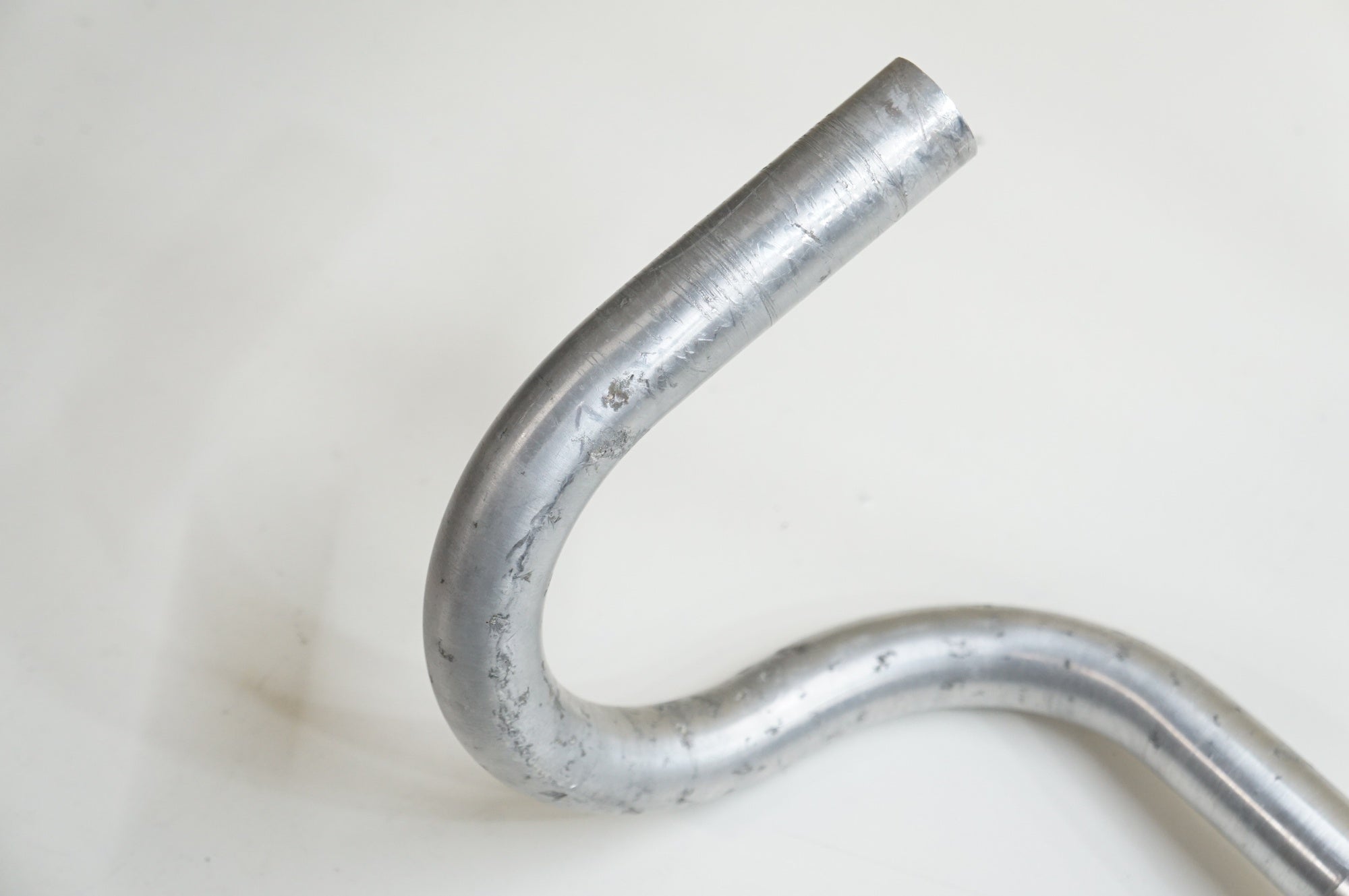 NITTO 「ニットー」 GRANDRAUNDONEUR 135 φ25.4 370mm ハンドル / 大宮店