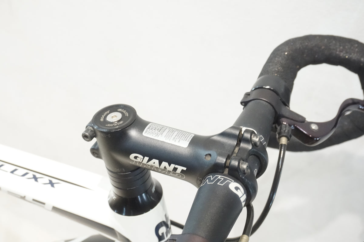 GIANT 「ジャイアント」 DEFY 3 2013年モデル ロードバイク / 横浜戸塚店