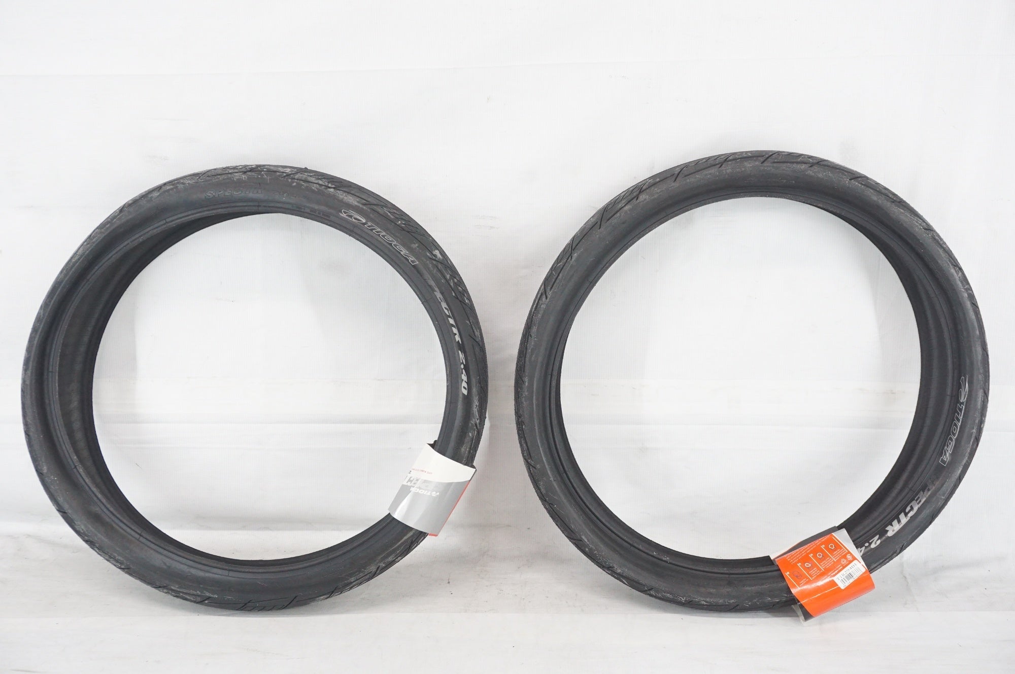 TIOGA 「タイオガ」 SPECTR 20x2.40 タイヤセット / 阪急塚口店