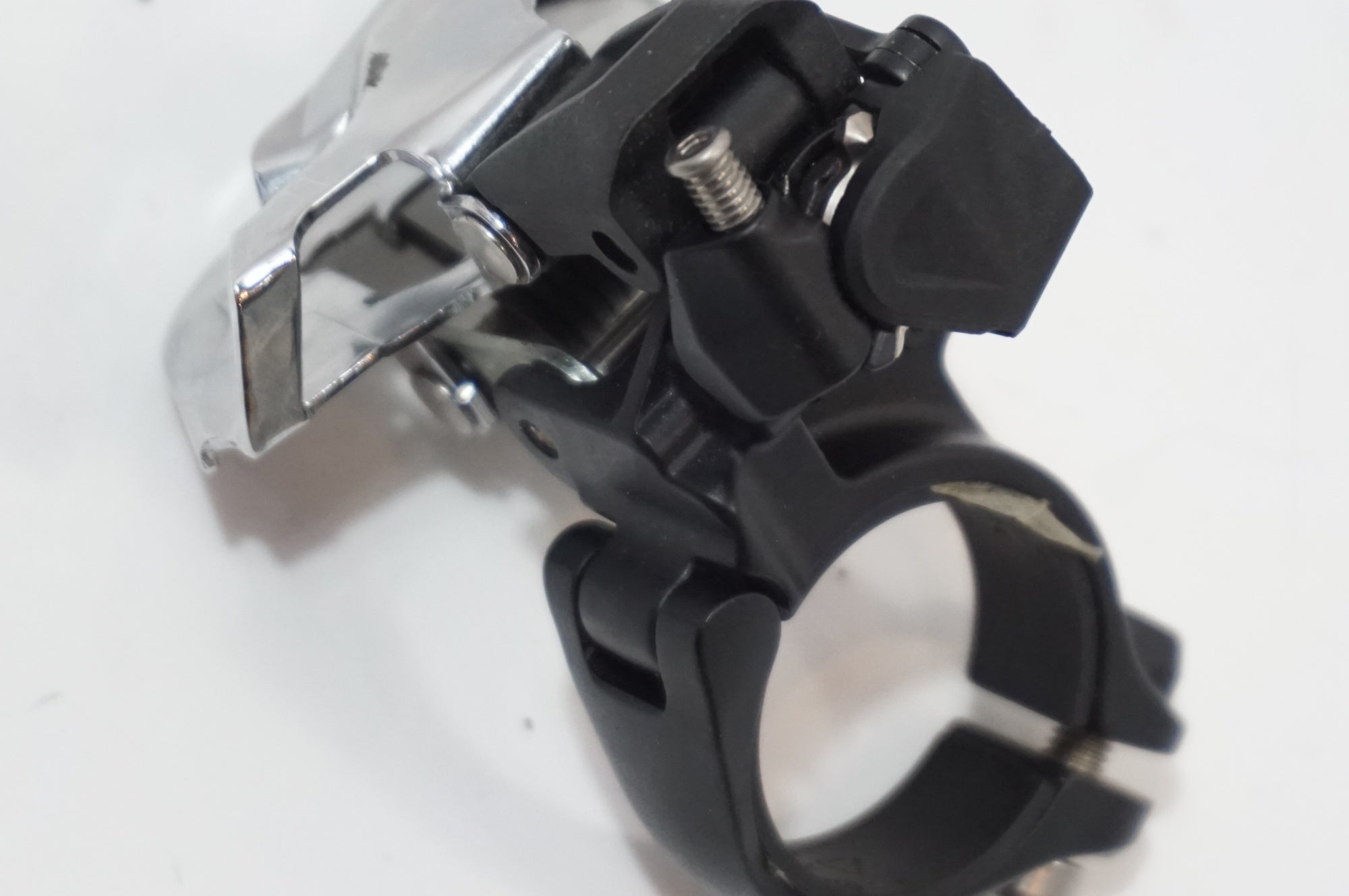 SHIMANO 「シマノ」 105 FD-R7100 Φ28.6 フロントディレイラー / 世田谷店