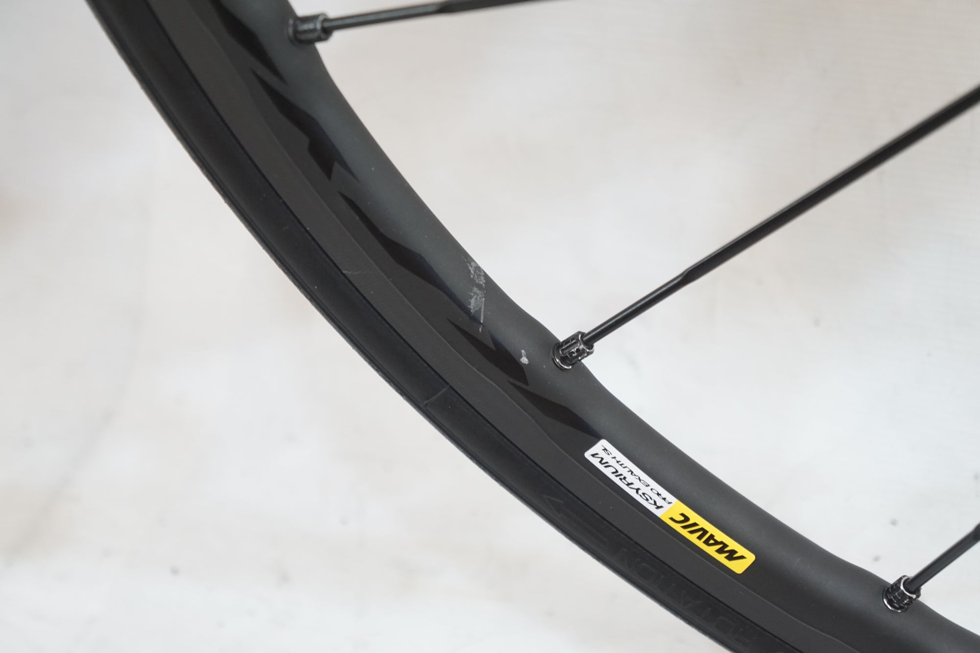 LOOK 「ルック」 695 AEROLIGHT 2014年モデル ロードバイク / バイチャリ浦和ベース