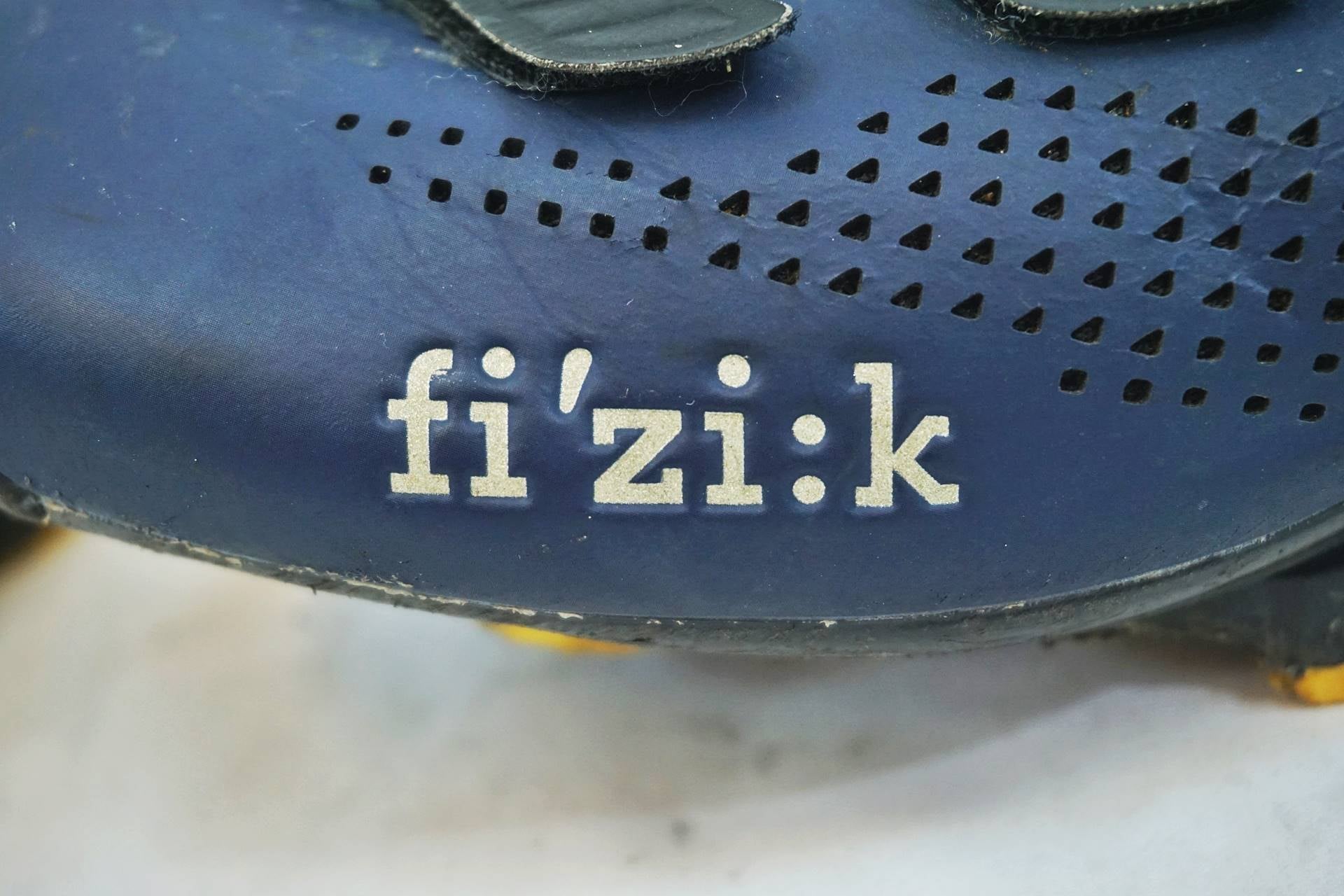FIZIK 「フィジーク」 R4 BOA サイズ40 シューズ / 有明ガーデン店