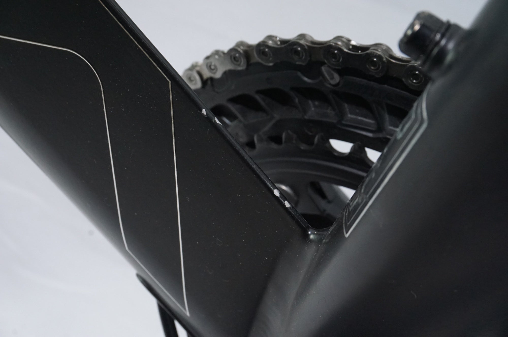 TERN 「ターン」 SURGE X 2024年モデル 20インチ ミニベロ / 中目黒店