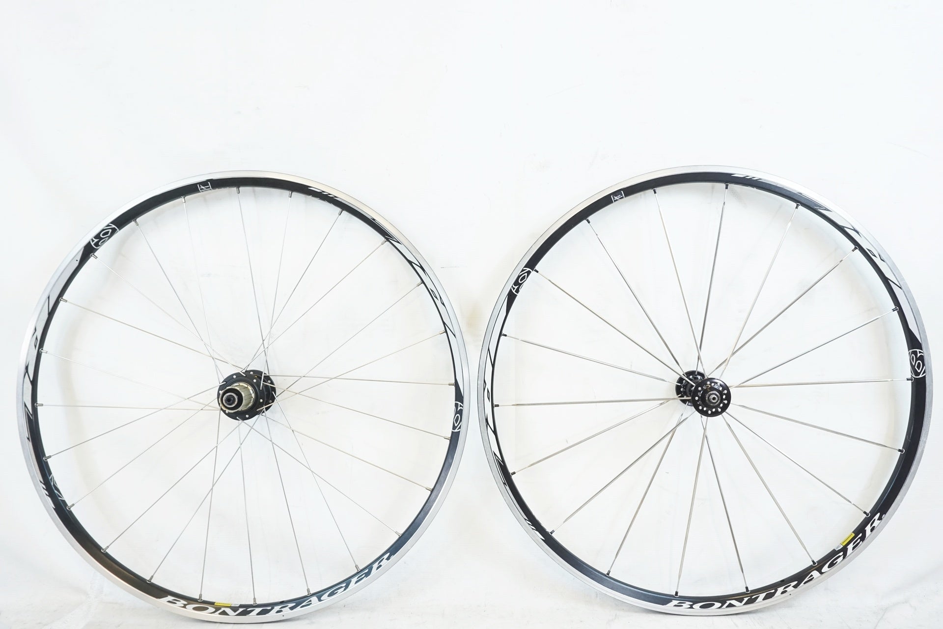 BONTRAGER 「ボントレガー」 RL シマノ10速 ホイールセット / 有明
