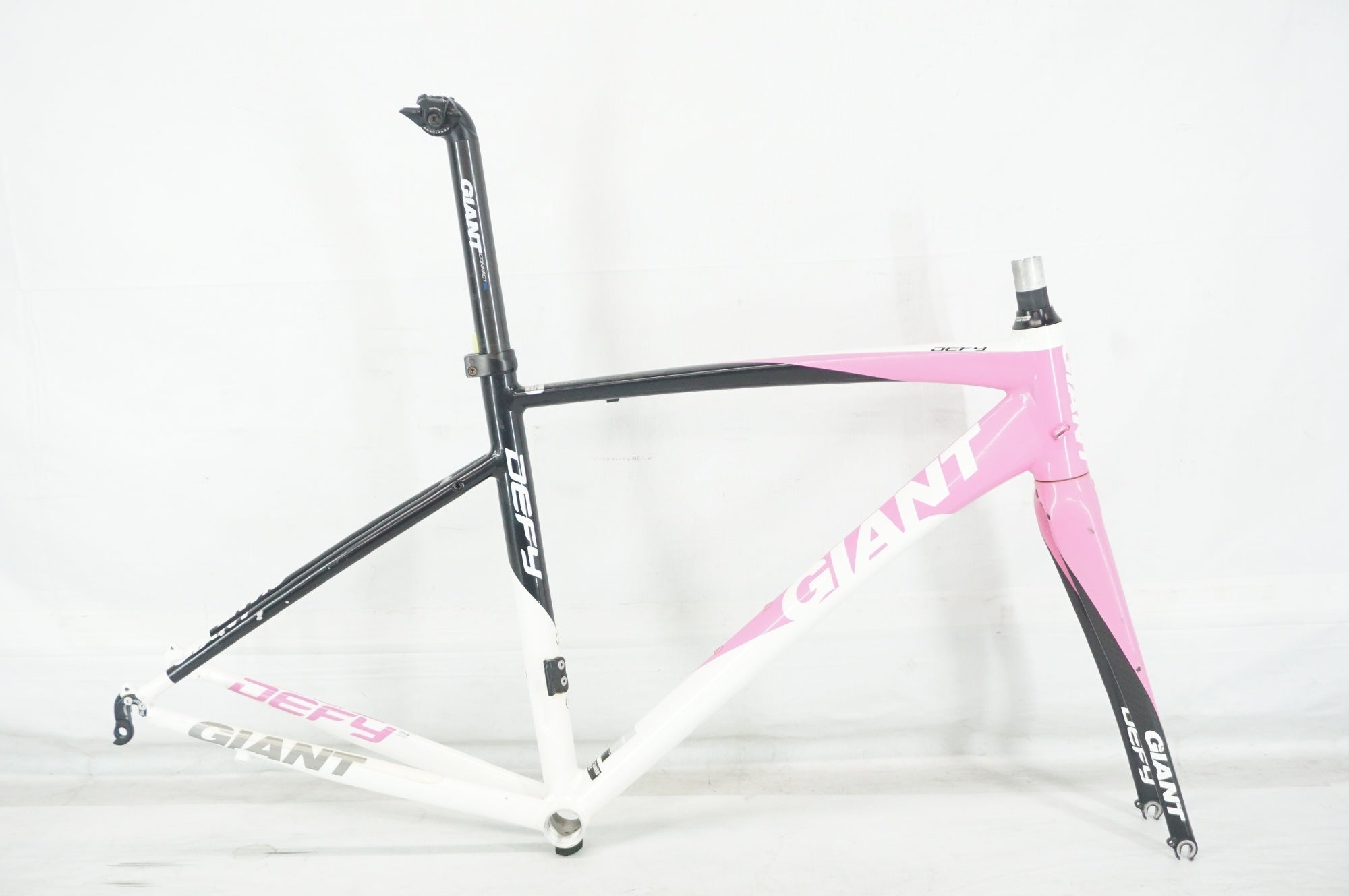 GIANT 「ジャイアント」 DEFY 3 2010年モデル フレームセット / 阪急