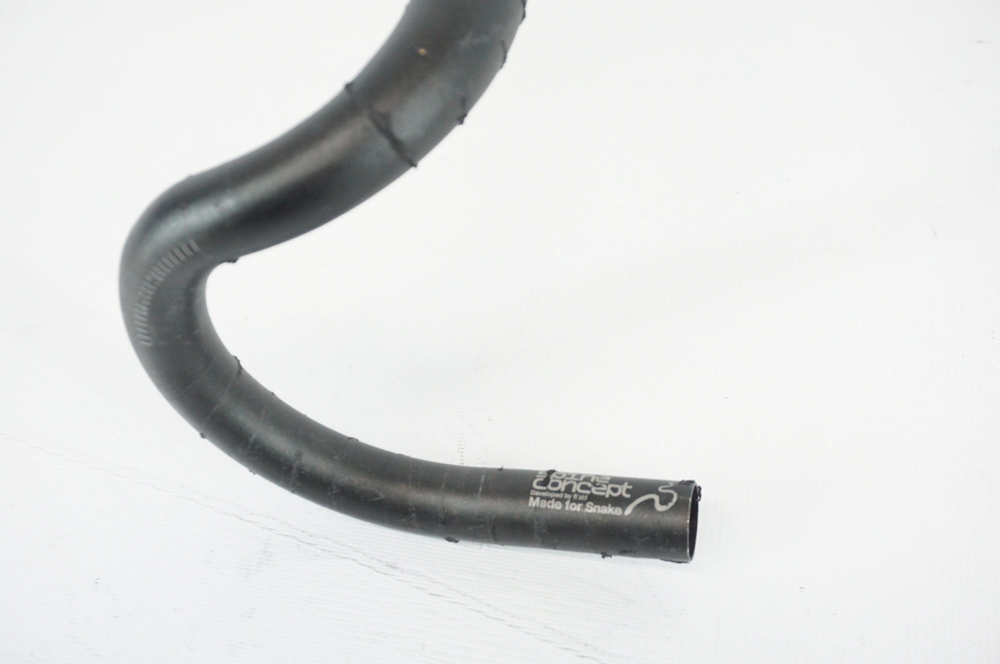 FIZIK 「フィジーク」 CYRANO R3 Φ31.8 420mm ハンドル / 阪急塚口店