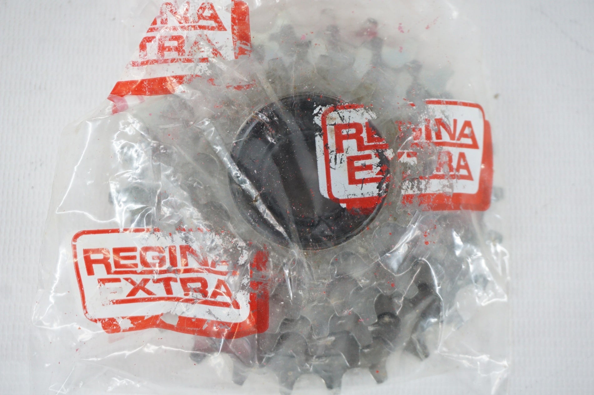 REGINA 「レジナ」 EXTRA ボスフリー / 阪急塚口店