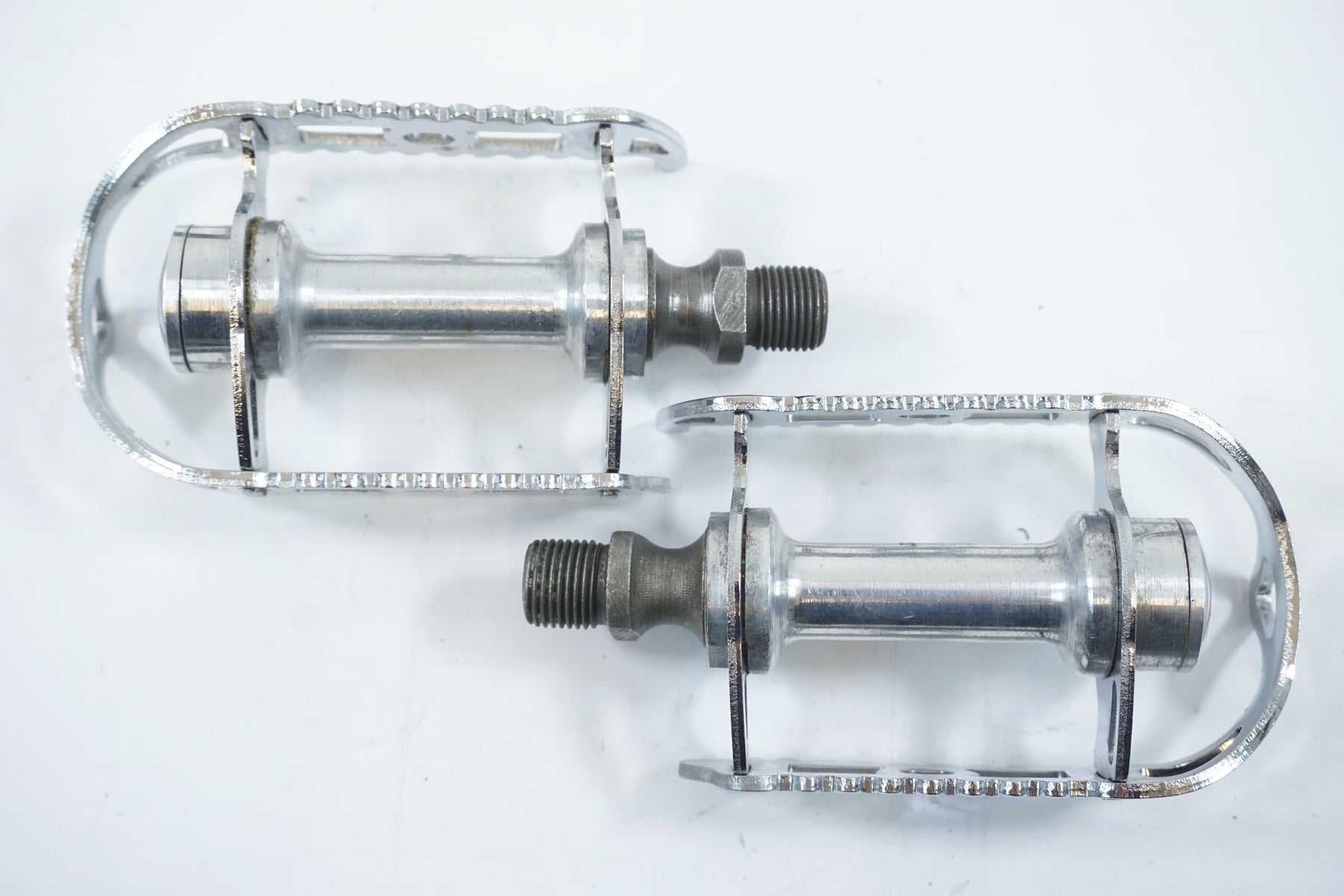 ATOM 「アトム」 600 ペダル / 有明ガーデン店