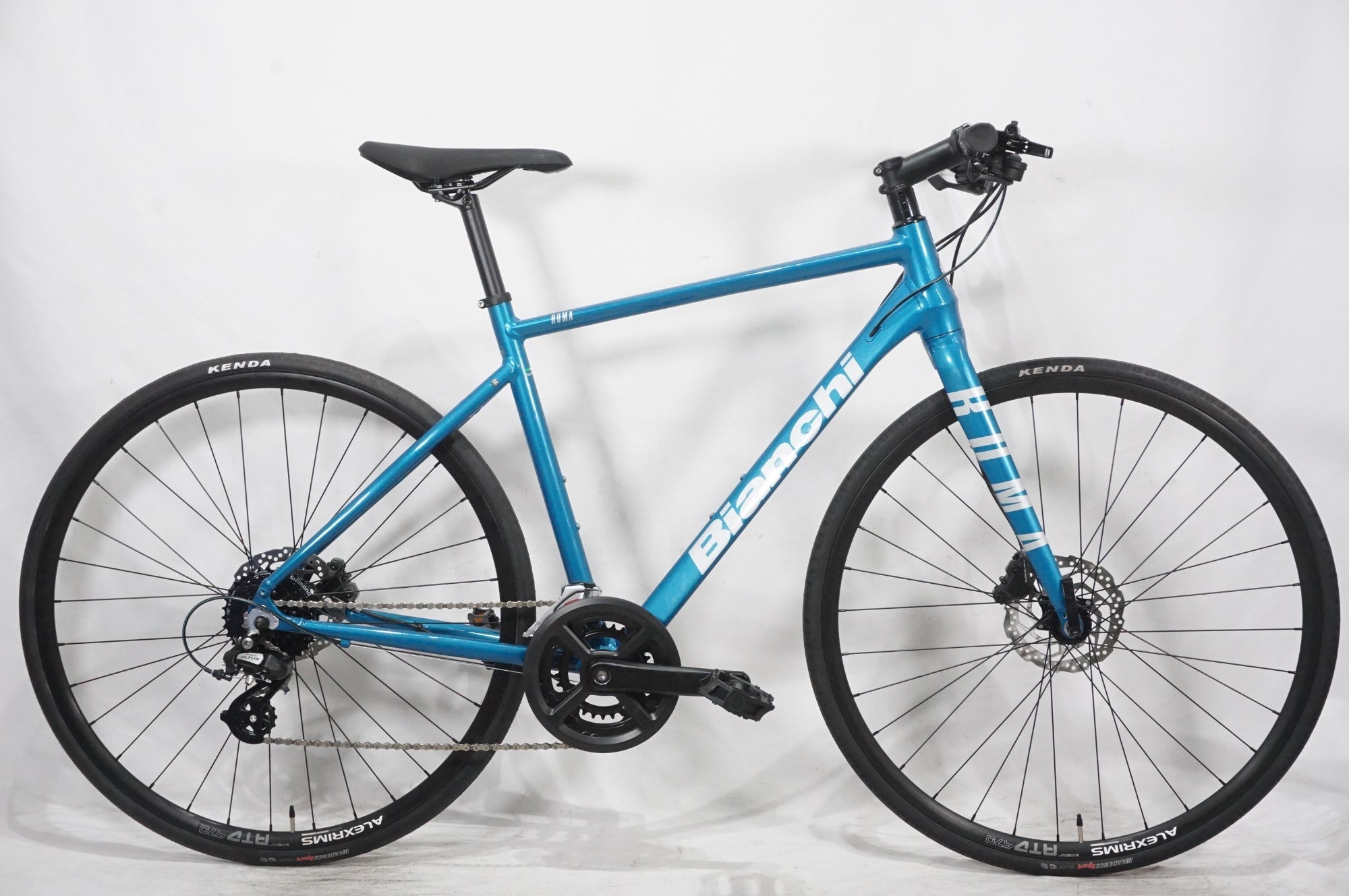 BIANCHI 「ビアンキ」 ROMA3 DISC 2022年モデル クロスバイク / AKIBA店