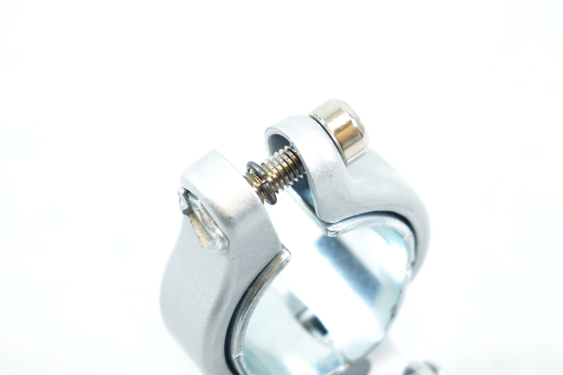 SHIMANO 「シマノ」 FD-2300-B フロントディレイラー / 有明ガーデン店