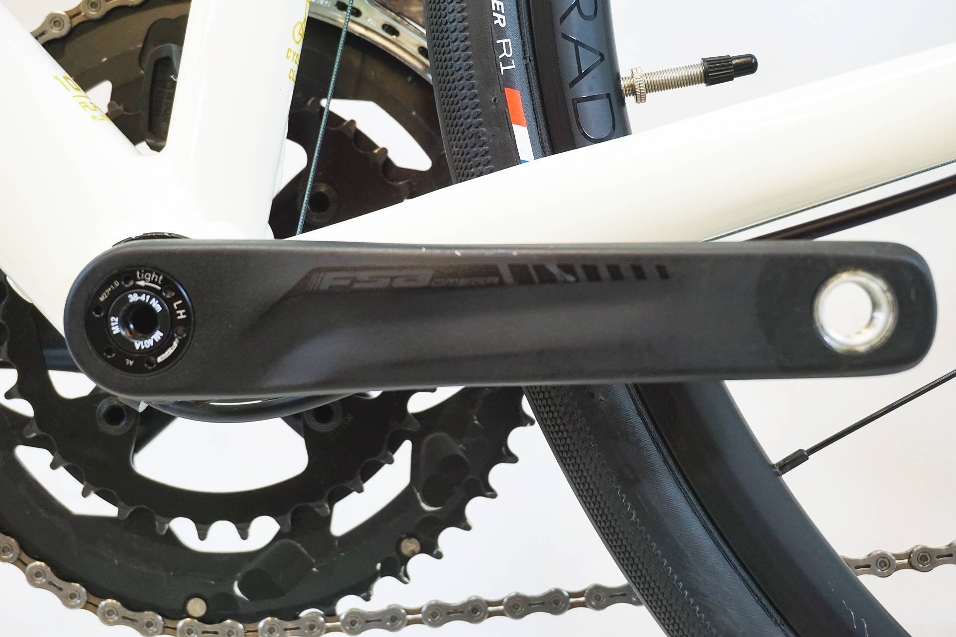 TREK 「トレック」 DOMANE AL4 GEN3 2021-2023年モデル ロードバイク / 有明ガーデン店