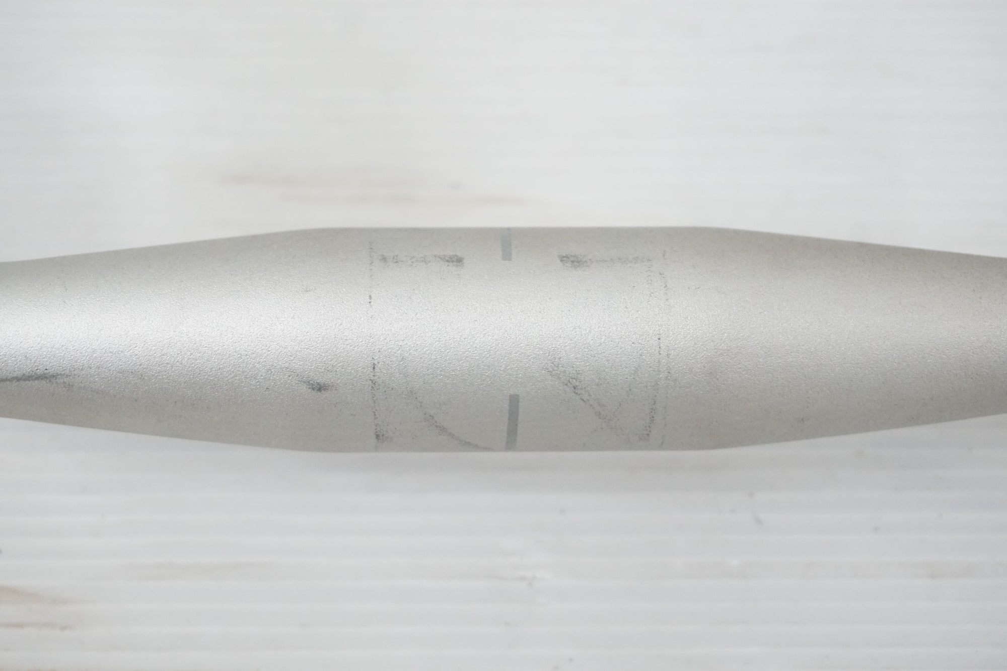 VENO 「ヴェノ」 Φ31.8 550mm ハンドル / 奈良店