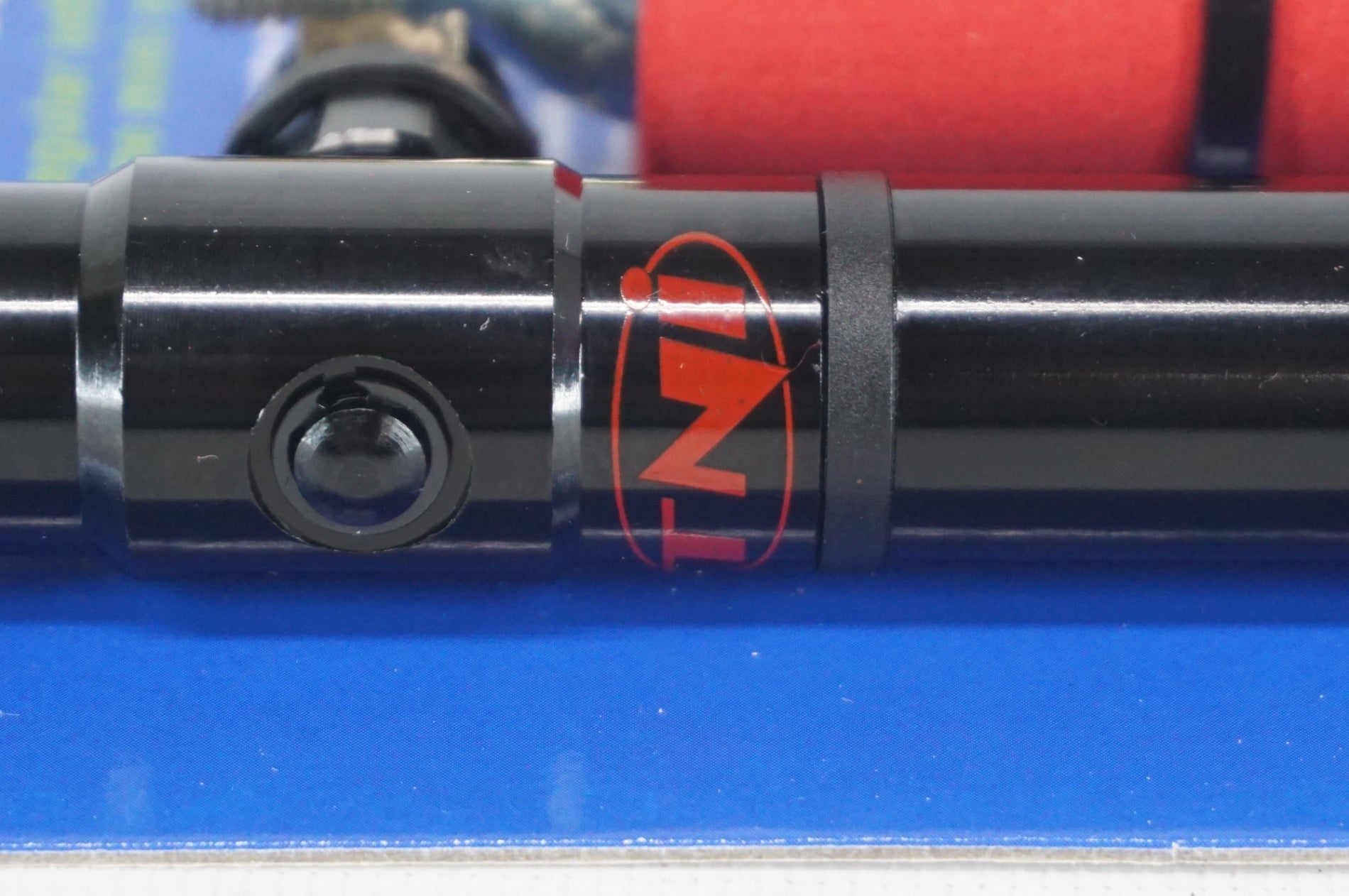 TNI 「ティーエヌアイ」 HYBRID PUMP ボンベセット / 阪急塚口店