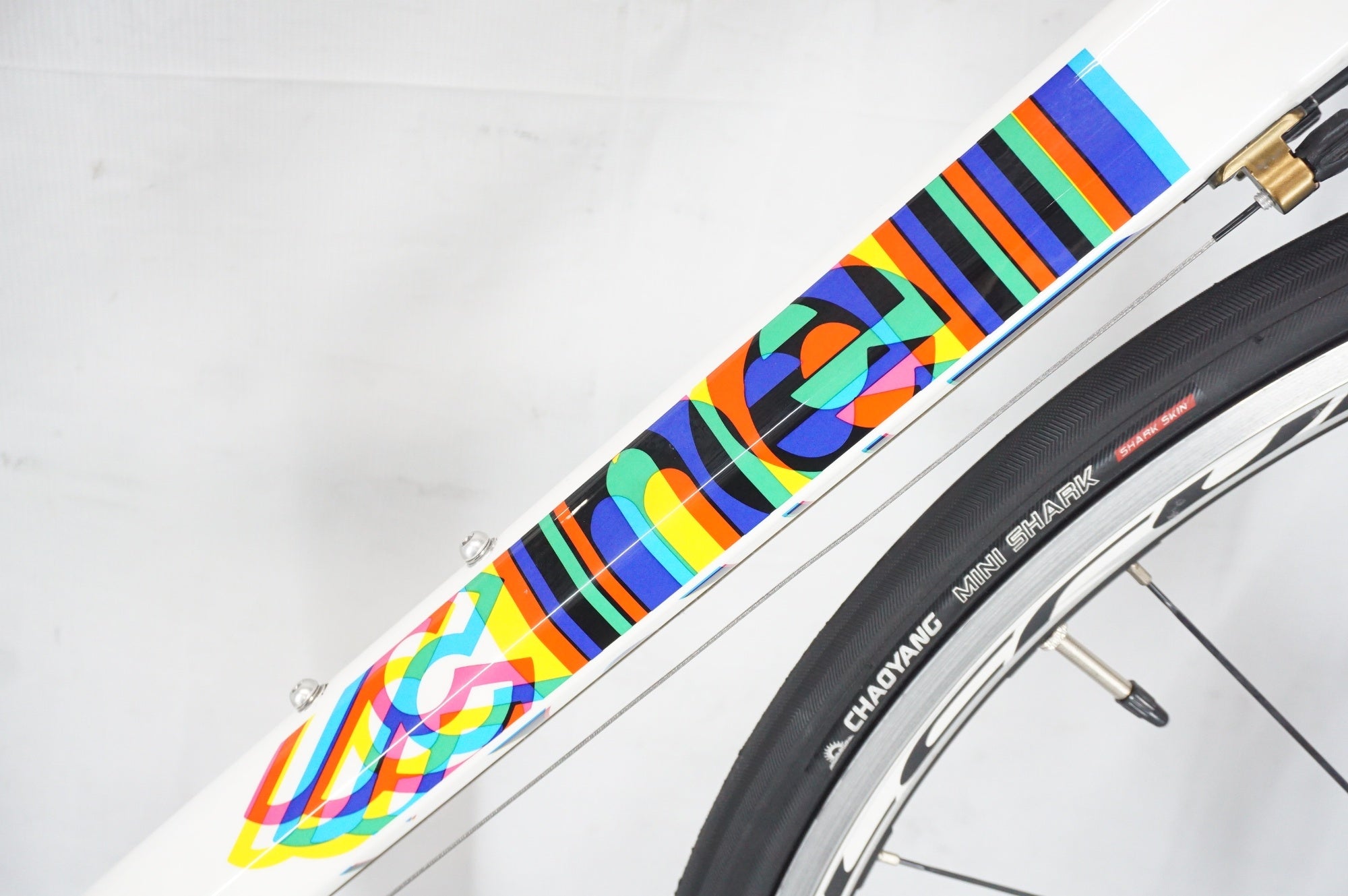 CINELLI 「チネリ」 SAETTA RADICAL 105 2015年モデル ロードバイク / 阪急塚口店