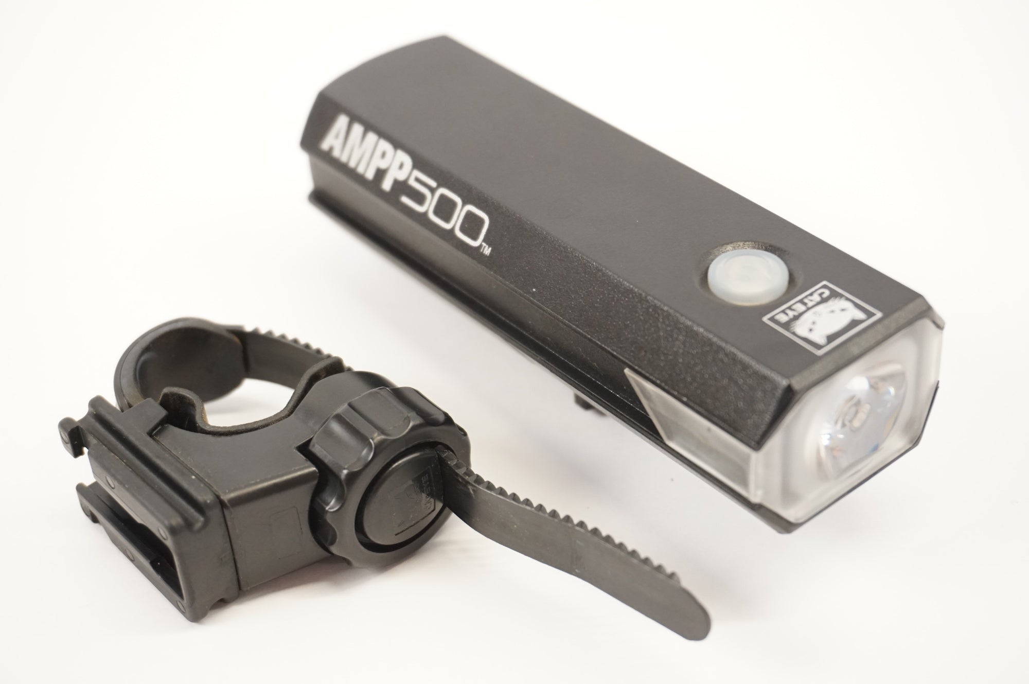 【新品・半額・訳あり】★AMPP1100★キャットアイ★フロントライト★ CAT-EYE ( キャットアイ ) フロントライト AMPP2200 ( アンプ