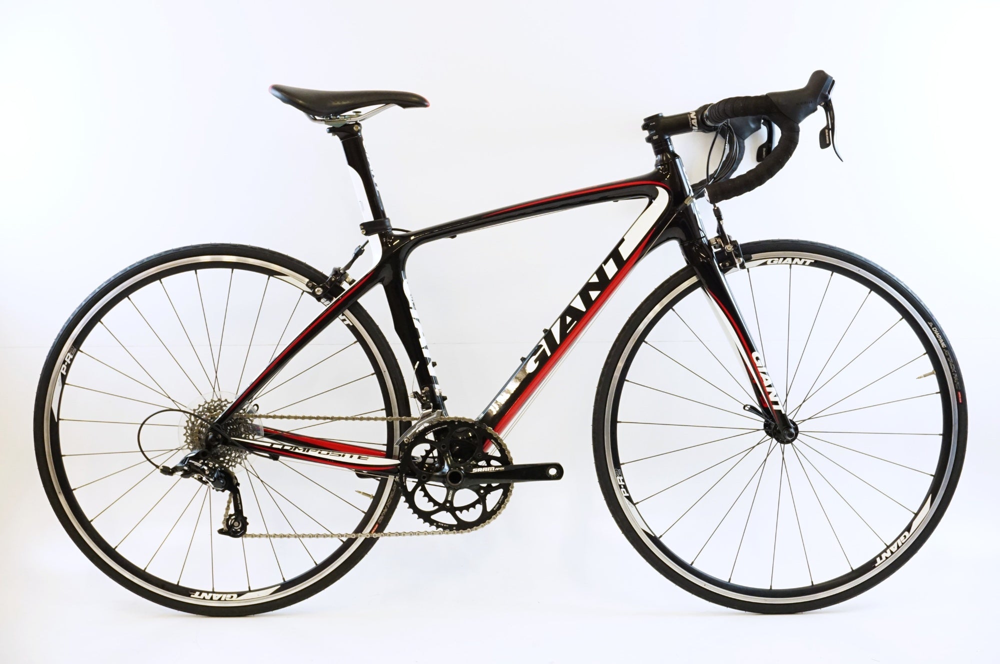 GIANT 「ジャイアント」 DEFY COMPOSITE2 2012年モデル ロードバイク