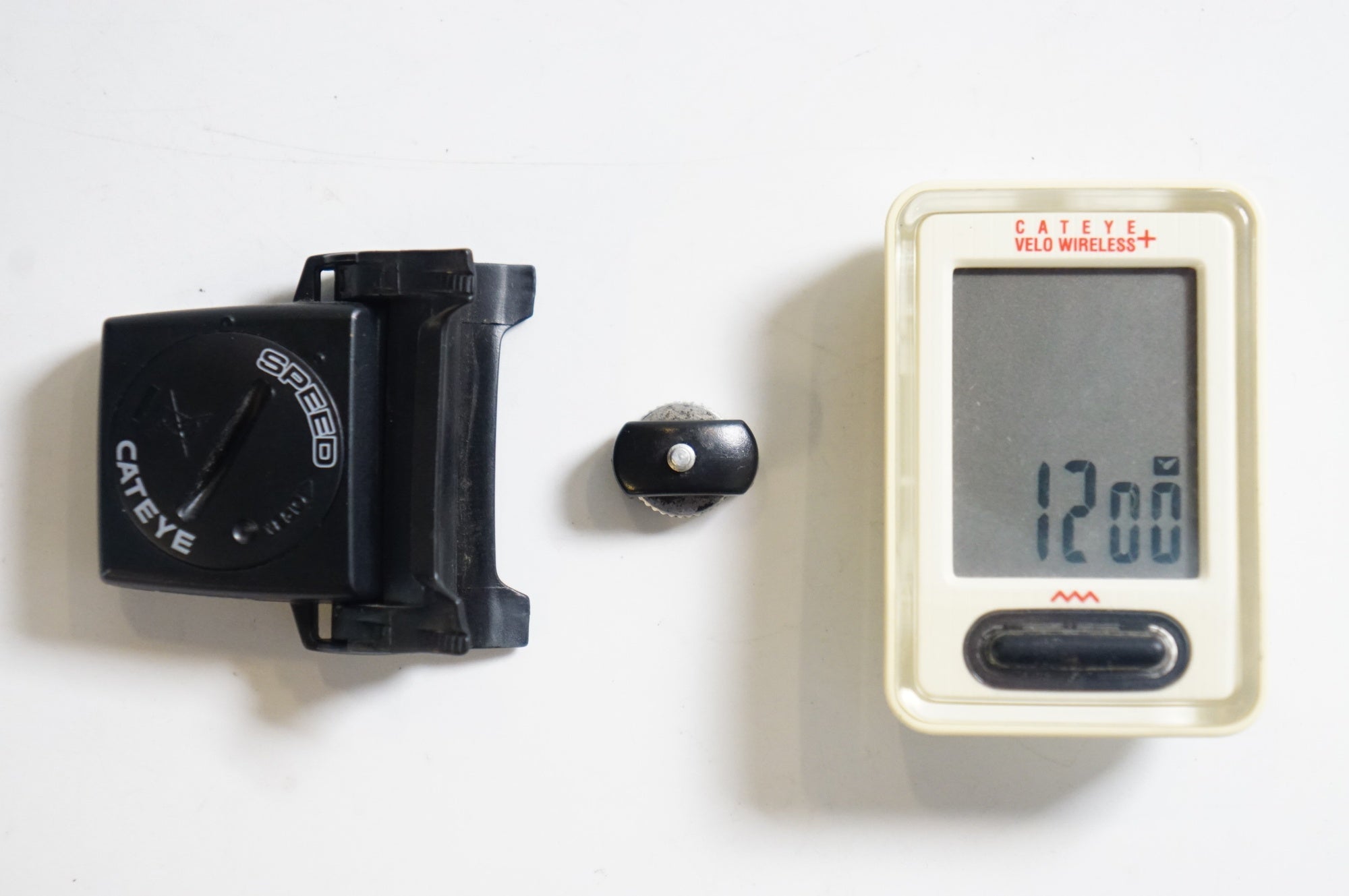 CATEYE 「キャットアイ」 VELO WIRELESS+ CC-VT210W サイクルコンピューター / 熊谷本店