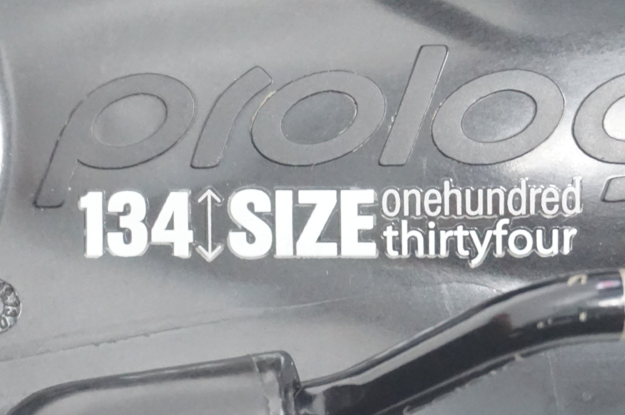 PROLOGO 「プロロゴ」 NAGO EVO サドル / 福岡店