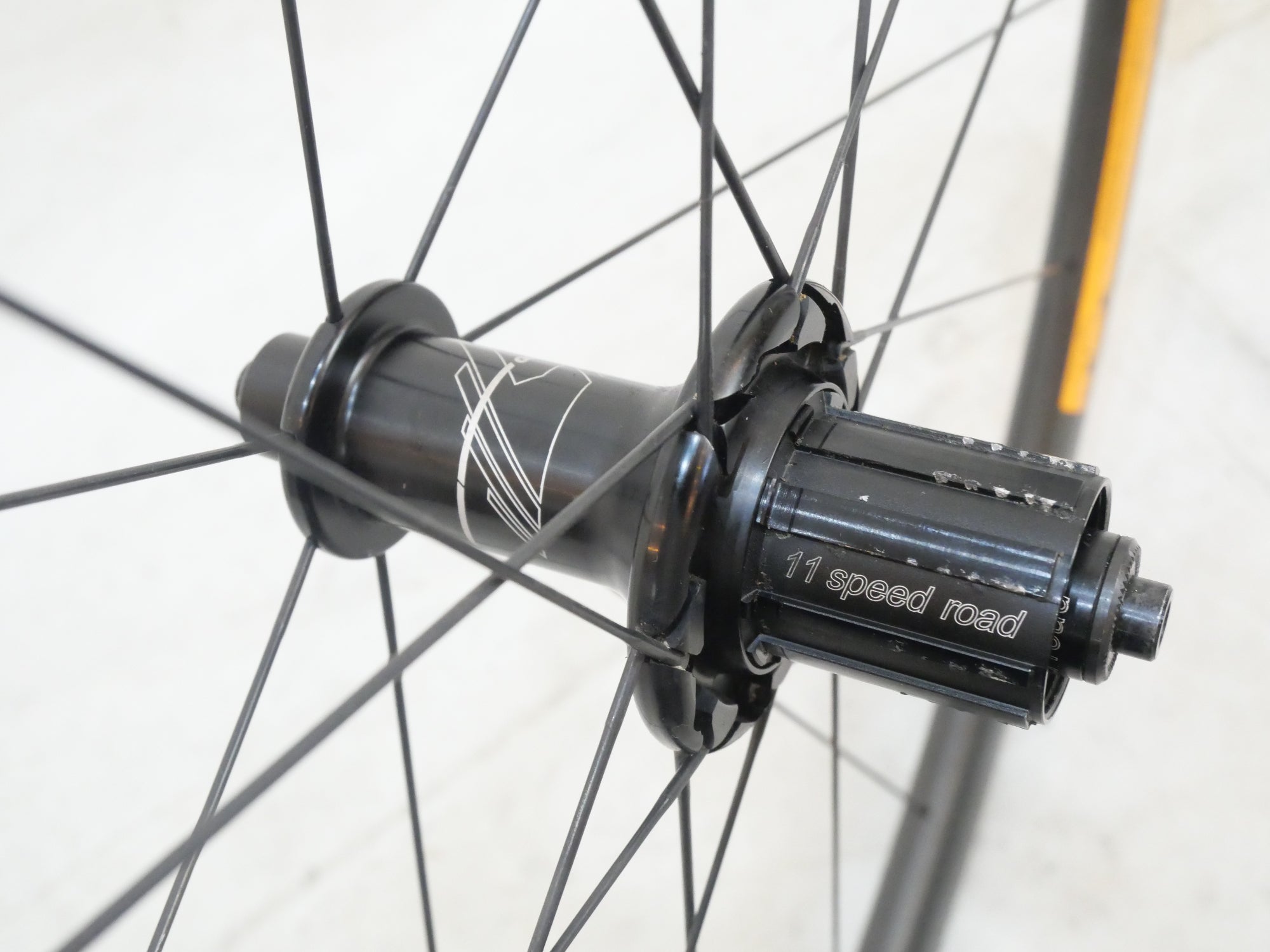 GIANT 「ジャイアント」 SLR 1 TLR 30mm SHIMANO 11s ホイールセット / バイチャリ浦和ベース