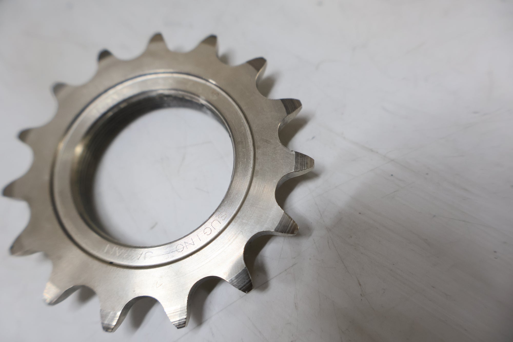 SUGINO 「スギノ」 GIGAS 15T NJS コグ / 高知店