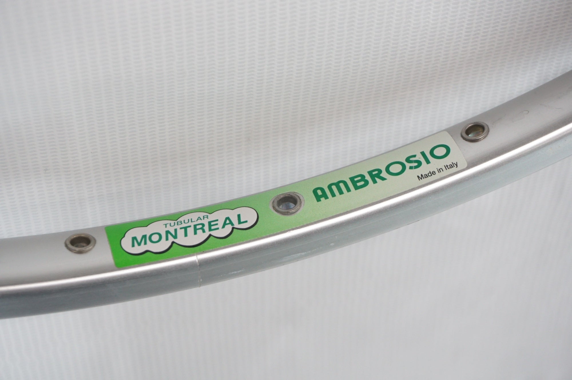 AMBROSIO 「アンブロッシオ」 MONTREAL リムセット / 阪急塚口店