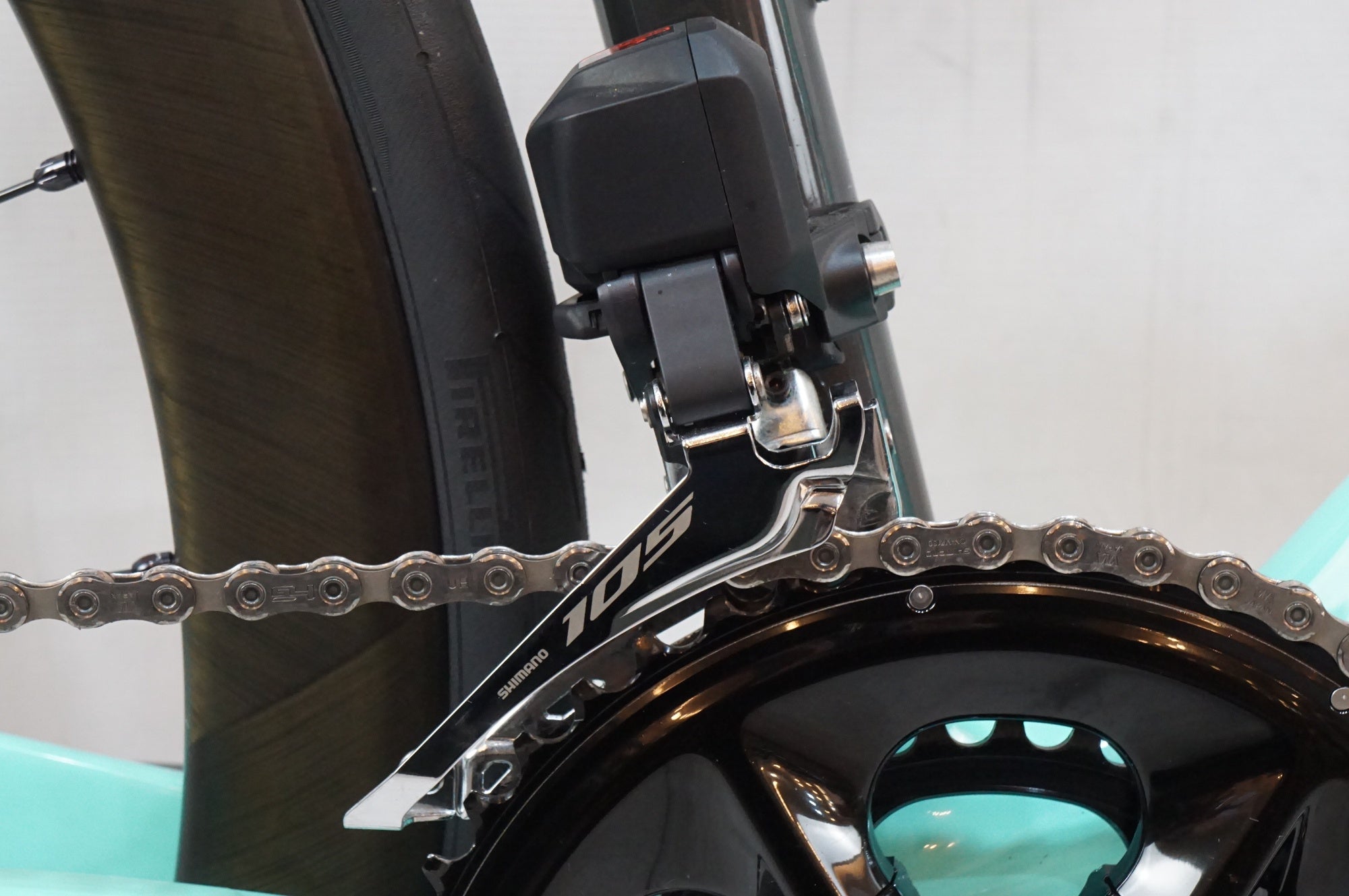 BIANCHI 「ビアンキ」 OLTRE XR3 105 DISC 2021年モデル カスタム ロードバイク / バイチャリ浦和ベース