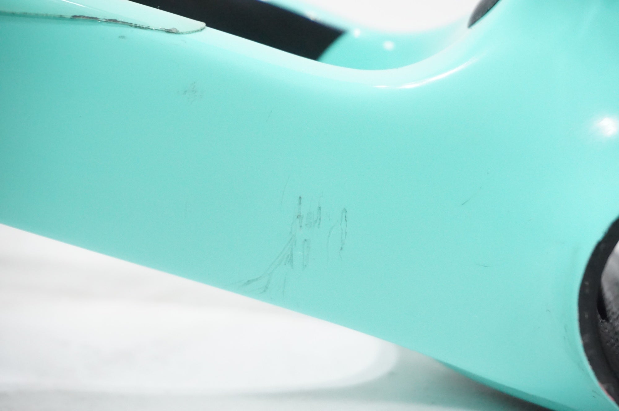BIANCHI 「ビアンキ」 OLTRE XR4 FLANDERS LION 2019年モデル フレームセット / AKIBA店