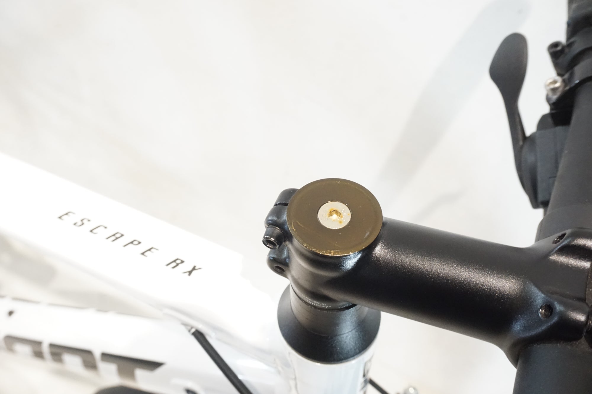 GIANT 「ジャイアント」 ESCAPE RX3 2022年モデル クロスバイク / 横浜戸塚店