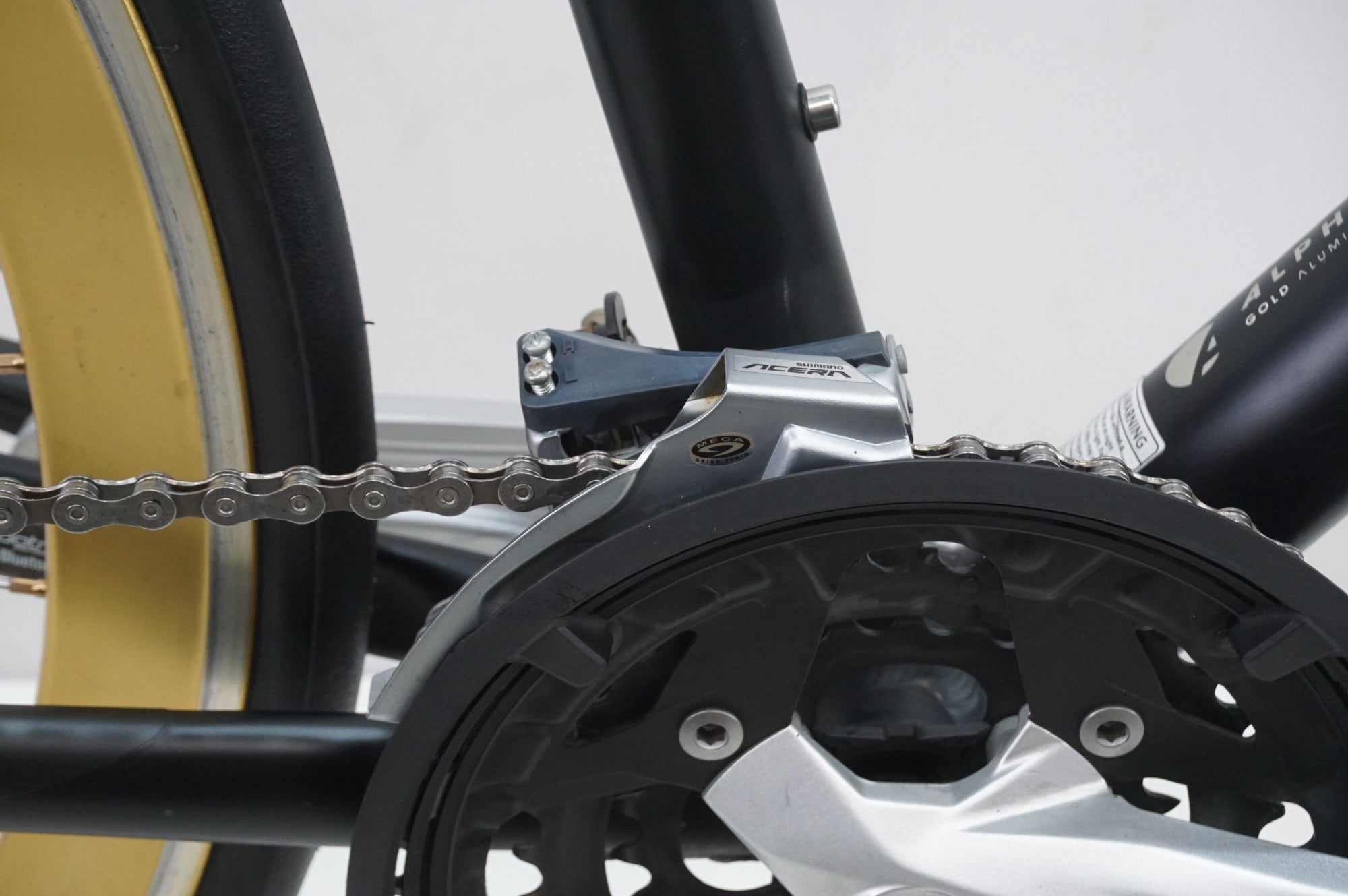 TREK 「トレック」 7.4FX 2015年モデル カスタム クロスバイク / 大宮店