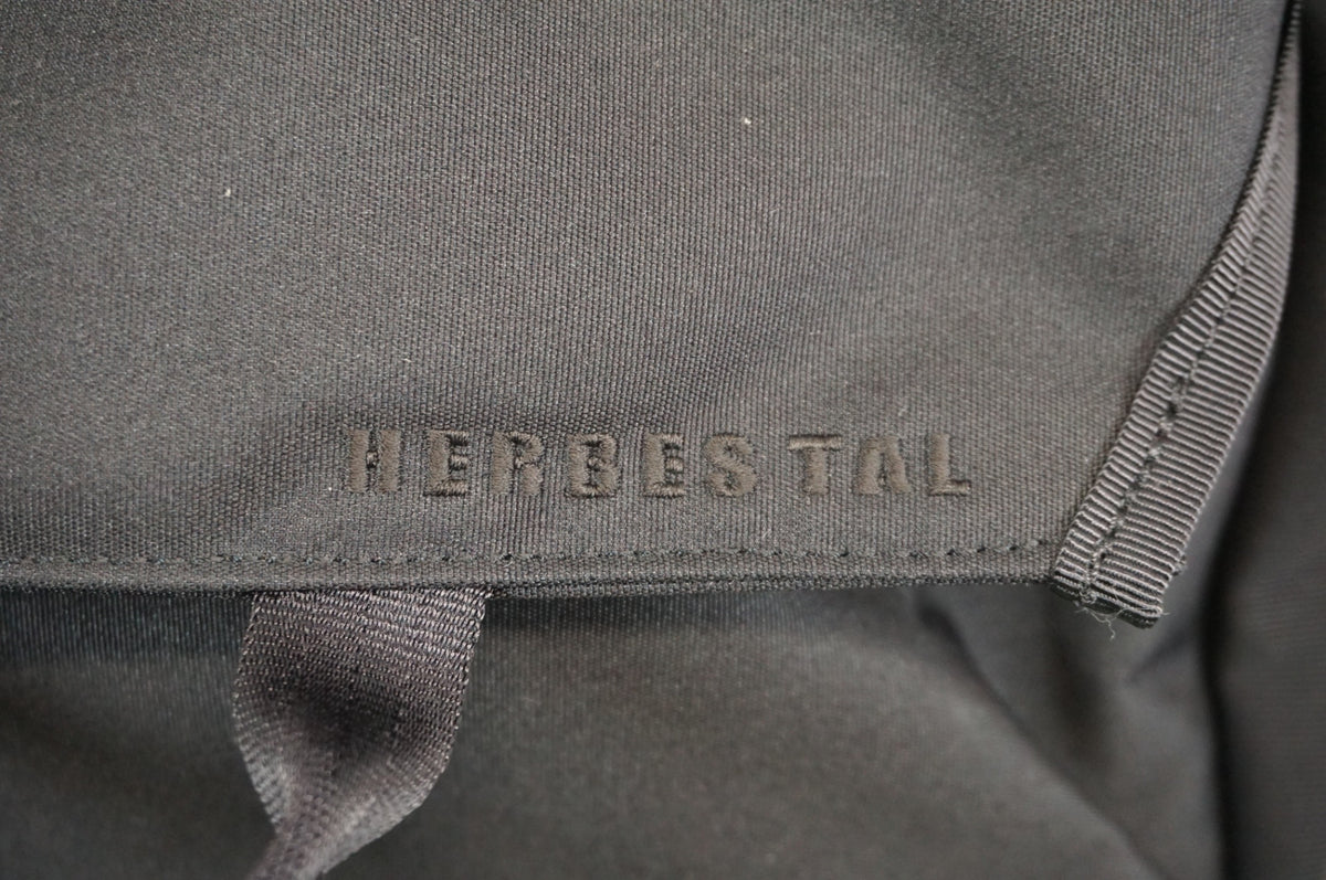 BERUF 「ベーフル」 BAGGAGE x HERBESTAL フロントバッグ / 宇都宮店