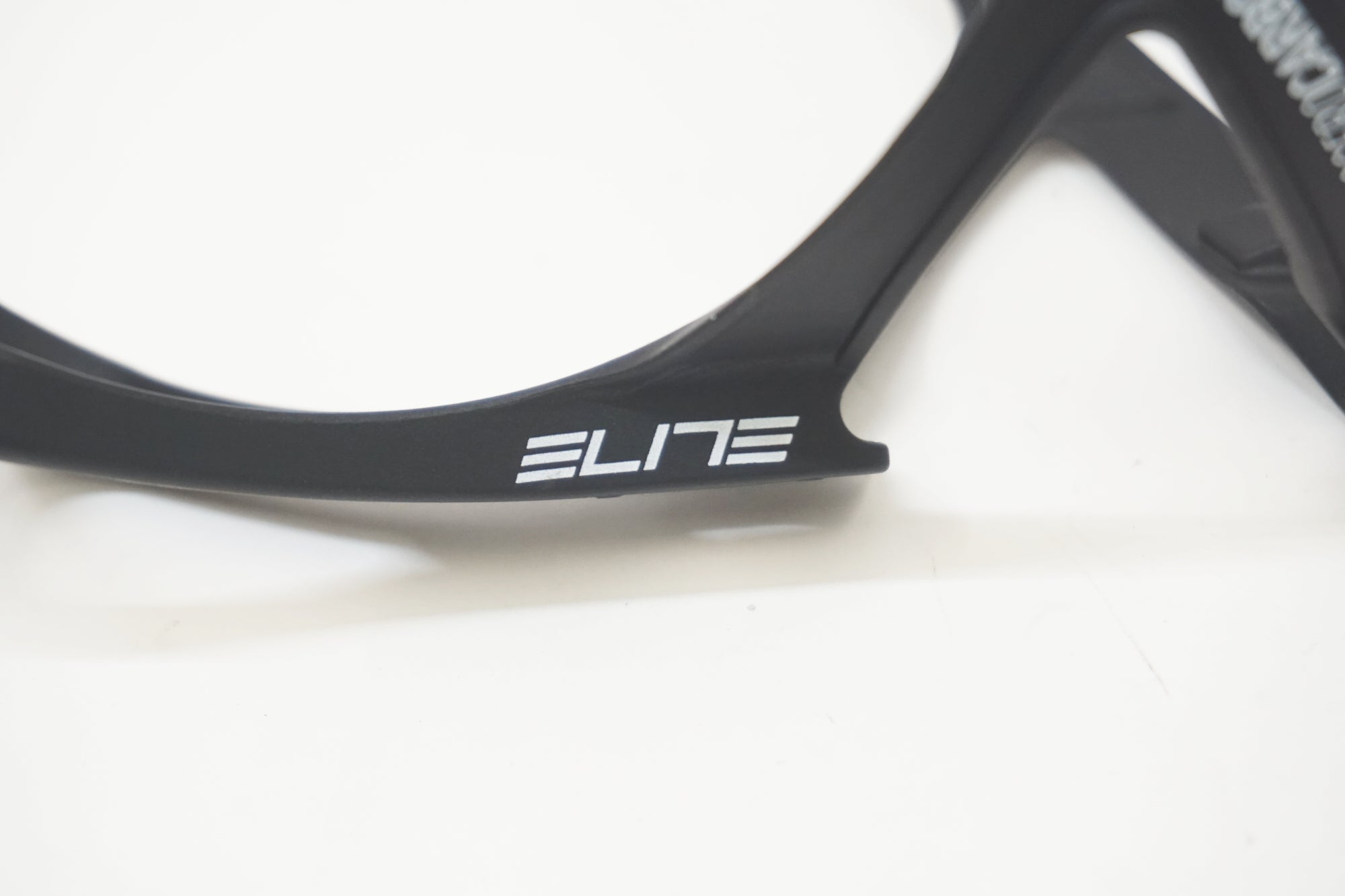 ELITE 「エリート」 LEGGEROCARBON ボトルケージ / 大阪美原北インター店