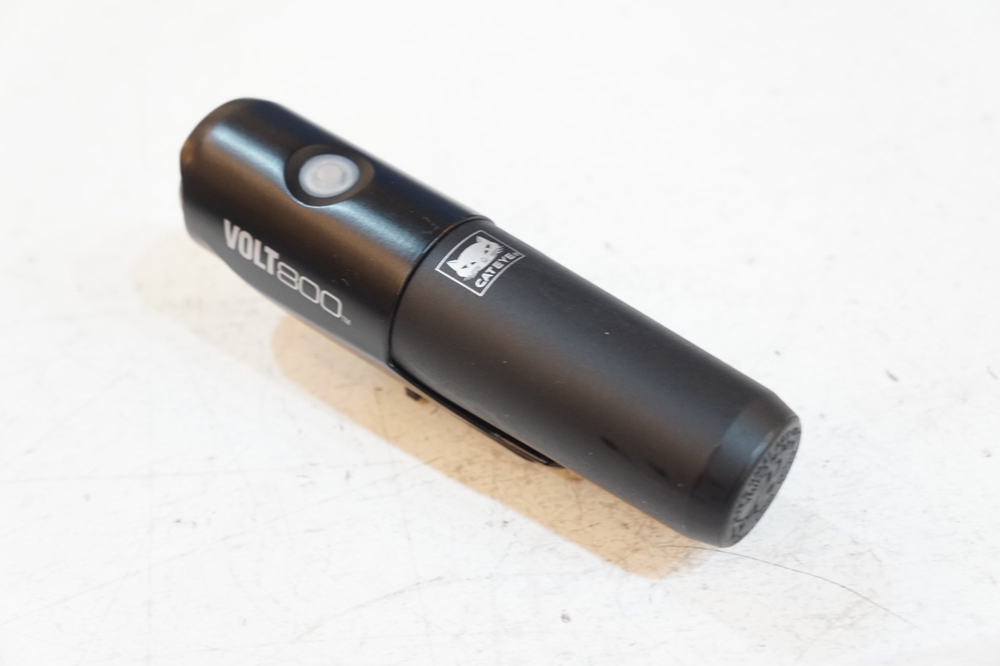 CATEYE 「キャットアイ」 VOLT800 フロントライト / バイチャリ浦和ベース