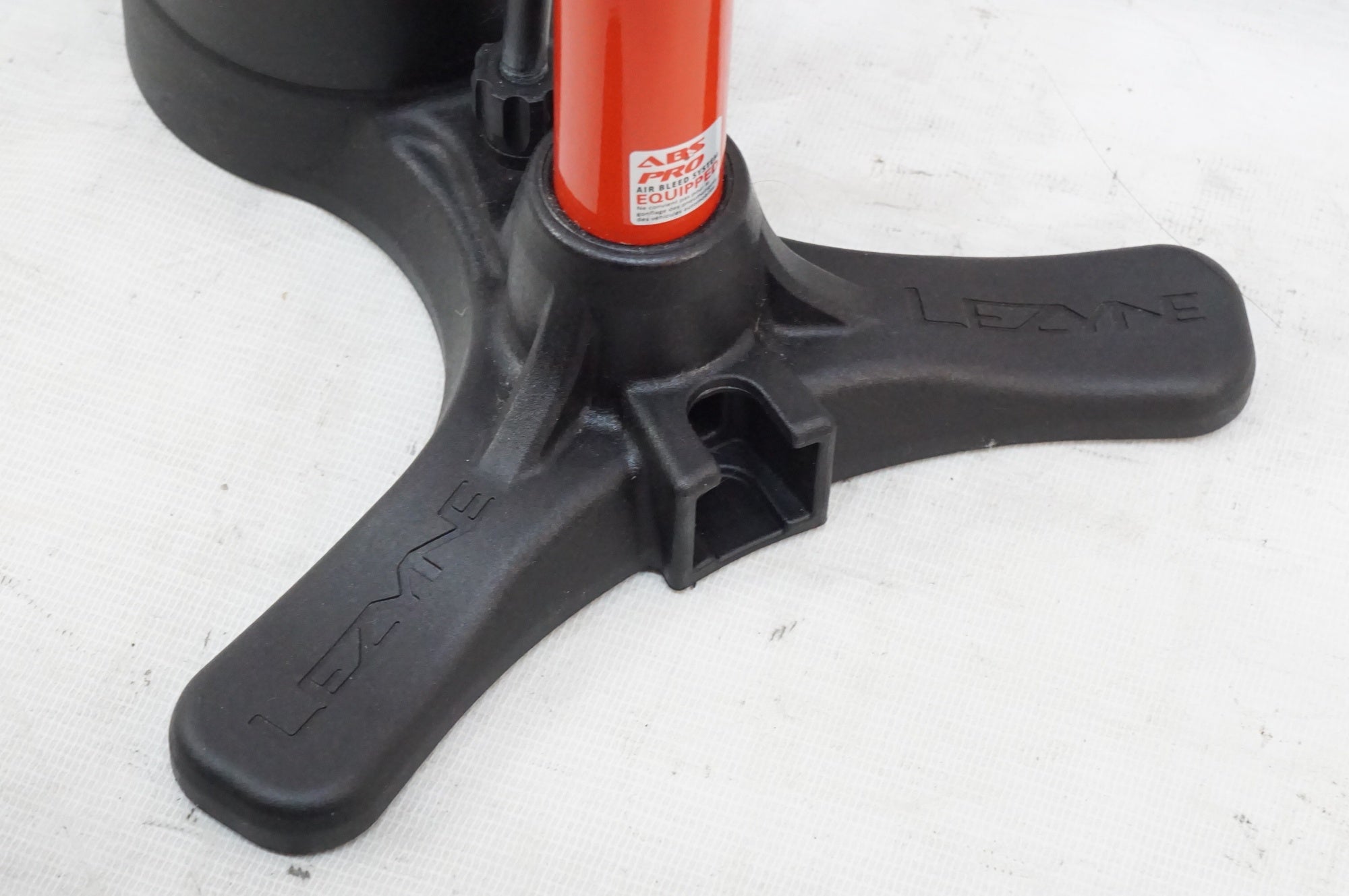 LEZYNE 「レザイン」 SPORT FLOOR DRIVE 3.5 フロアポンプ / バイチャリ浦和ベース