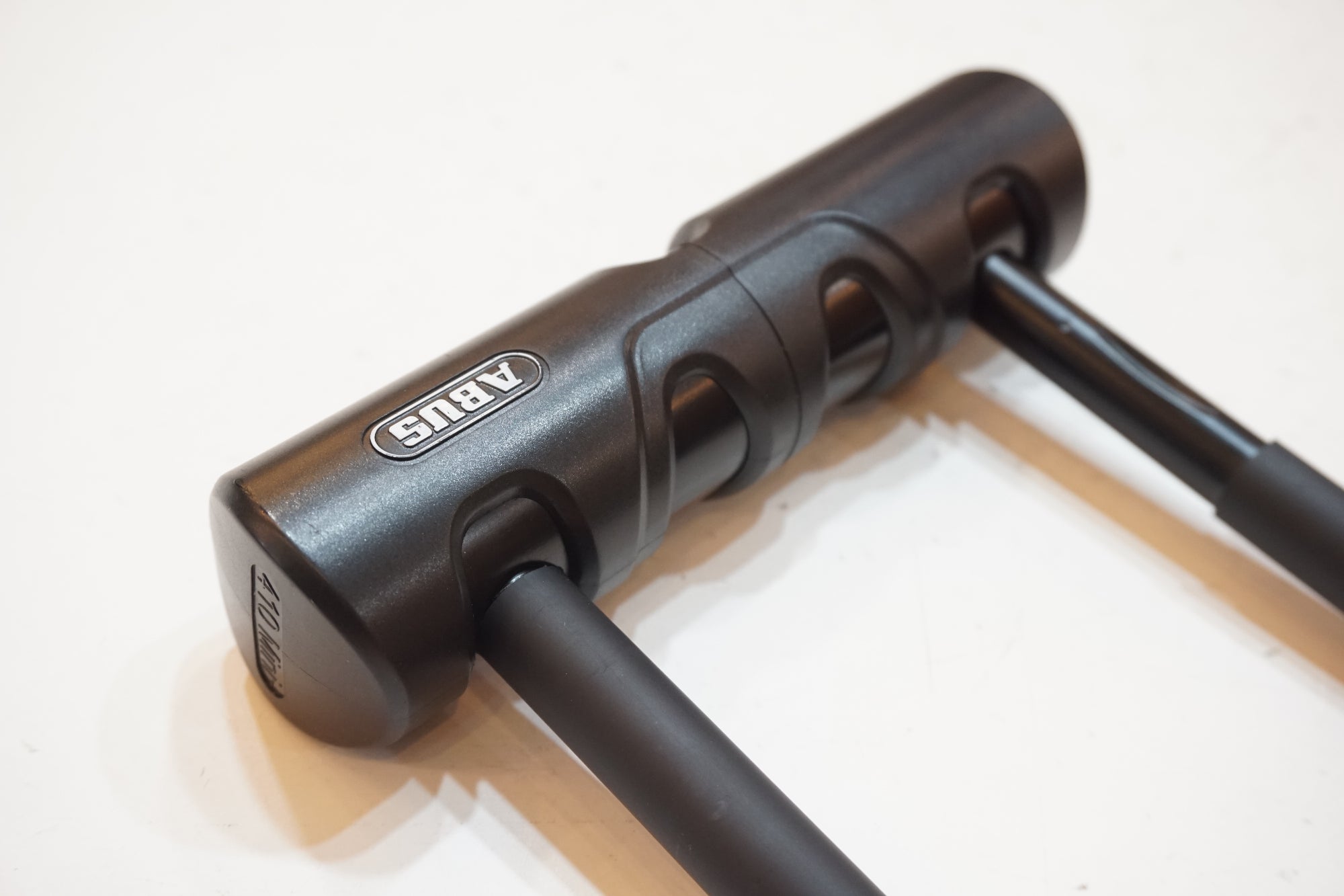 ABUS 「アバス」 U字ロック / バイチャリ浦和ベース