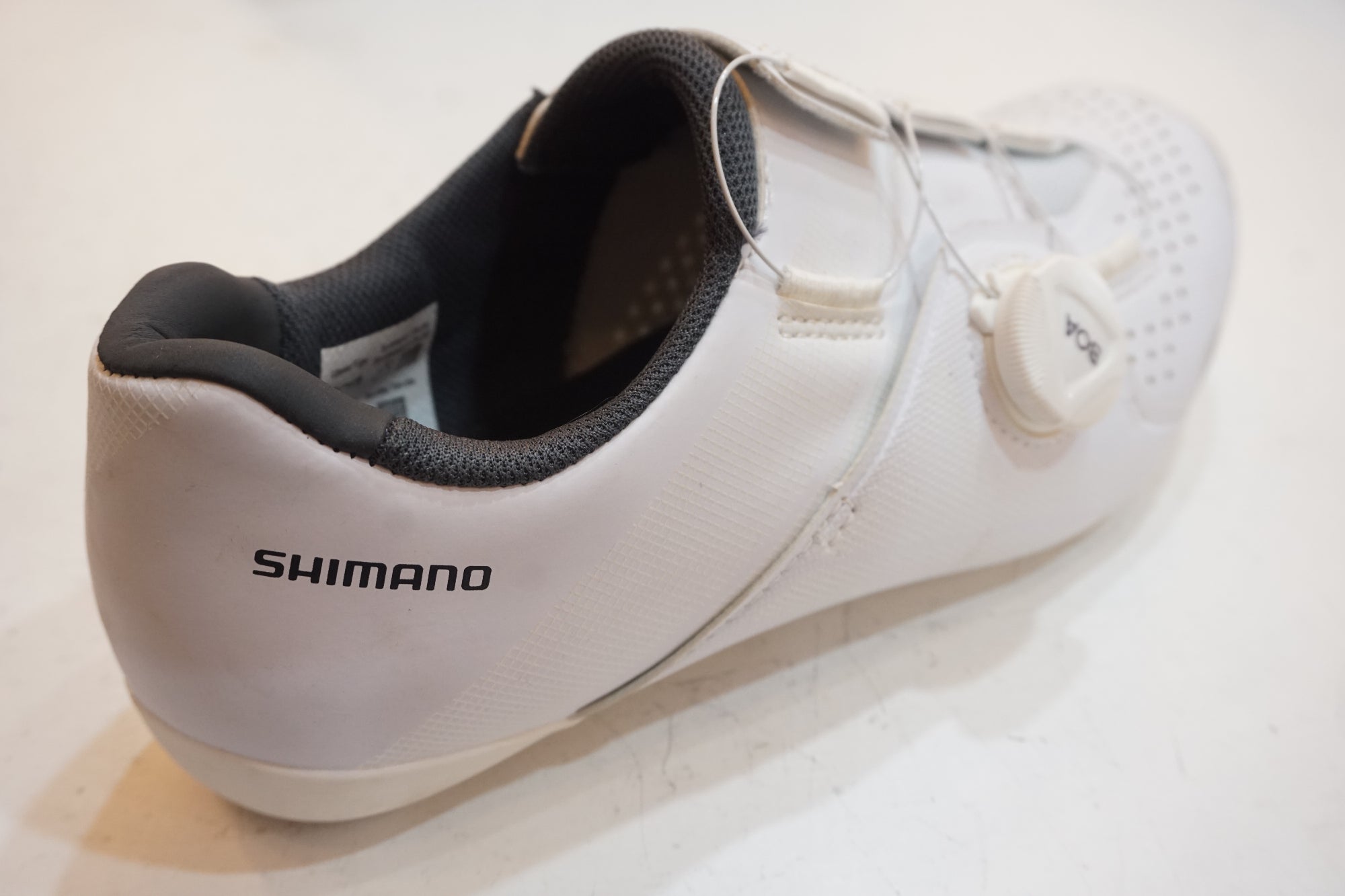 SHIMANO 「シマノ」 RC3 23.2cm シューズ / バイチャリ浦和ベース