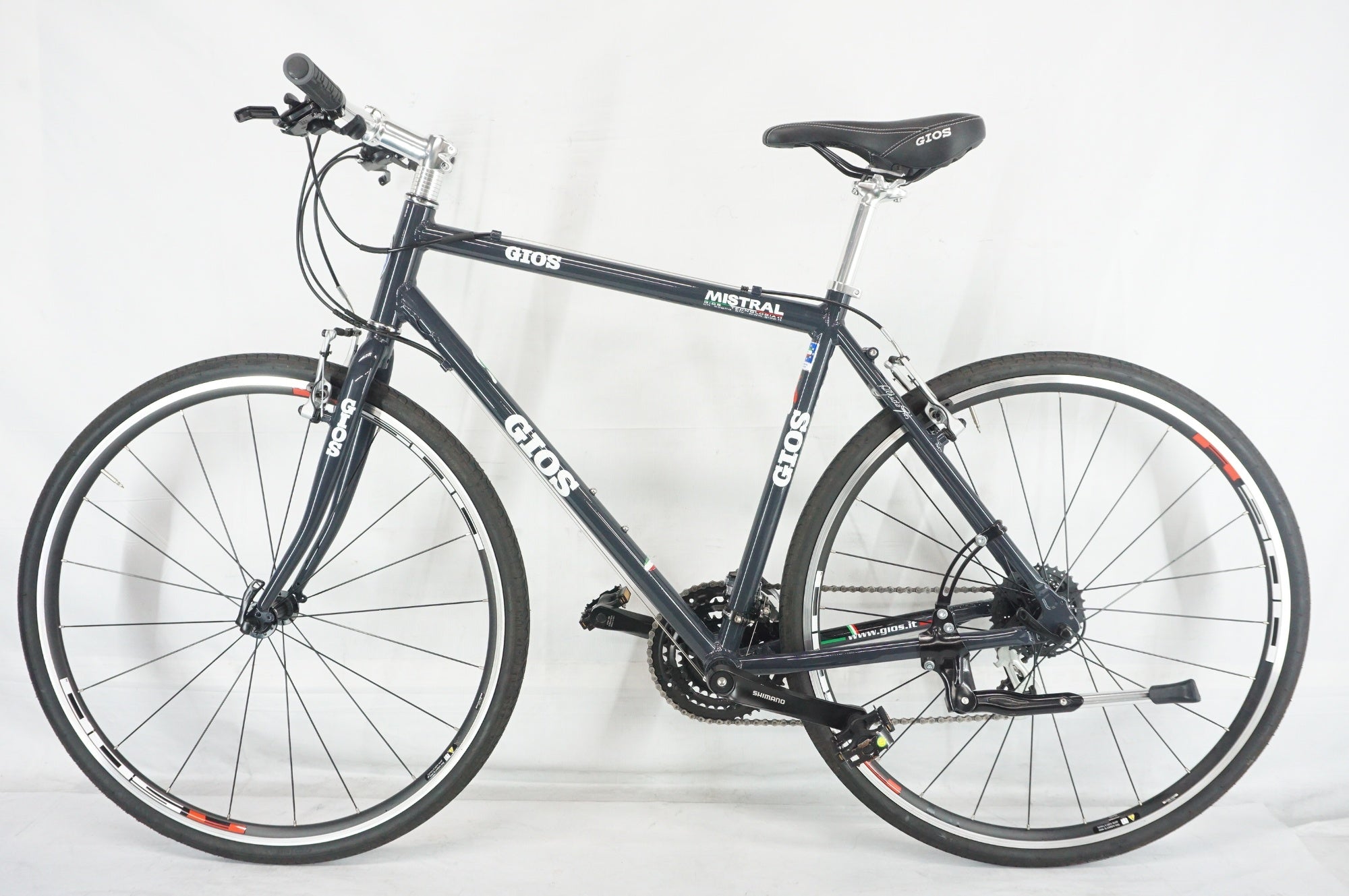 GIOS 「ジオス」 MISTRAL 2022年モデル クロスバイク / 阪急塚口店