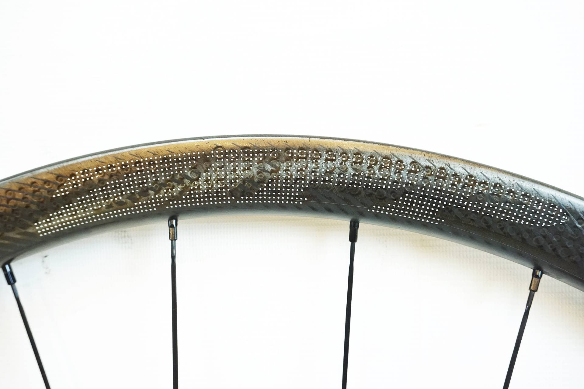 ZIPP 「ジップ」 202 NSW DISC ホイールセット / 有明ガーデン店